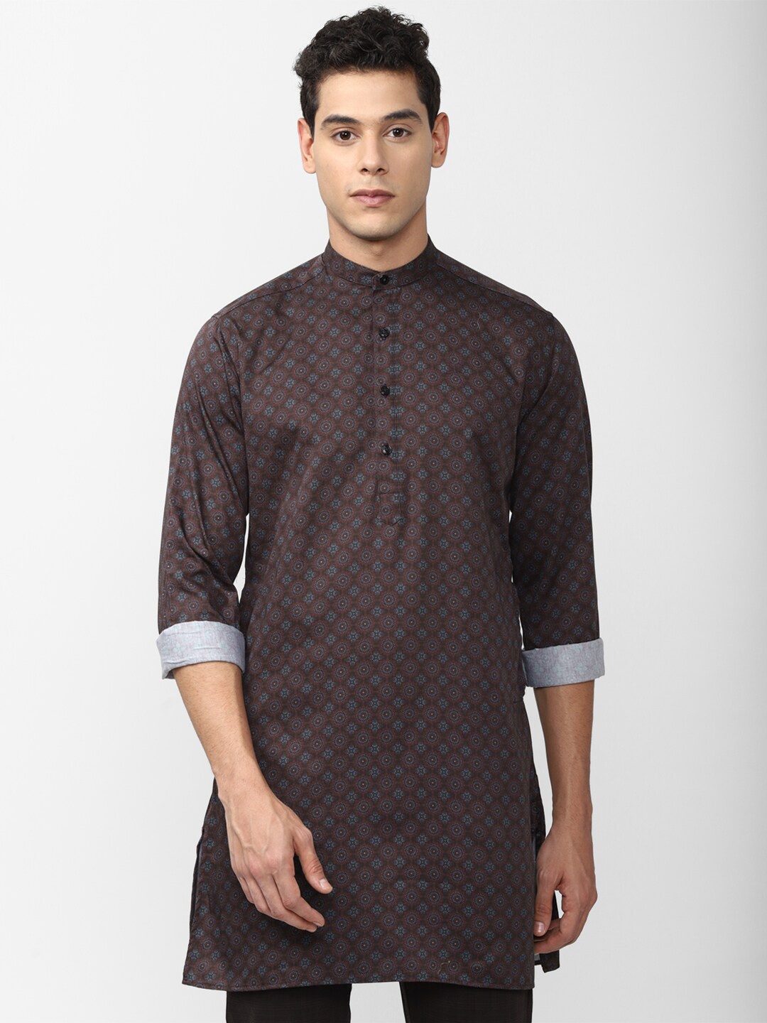 

V Dot Men Black Slim Fit Printed Casual Shirt