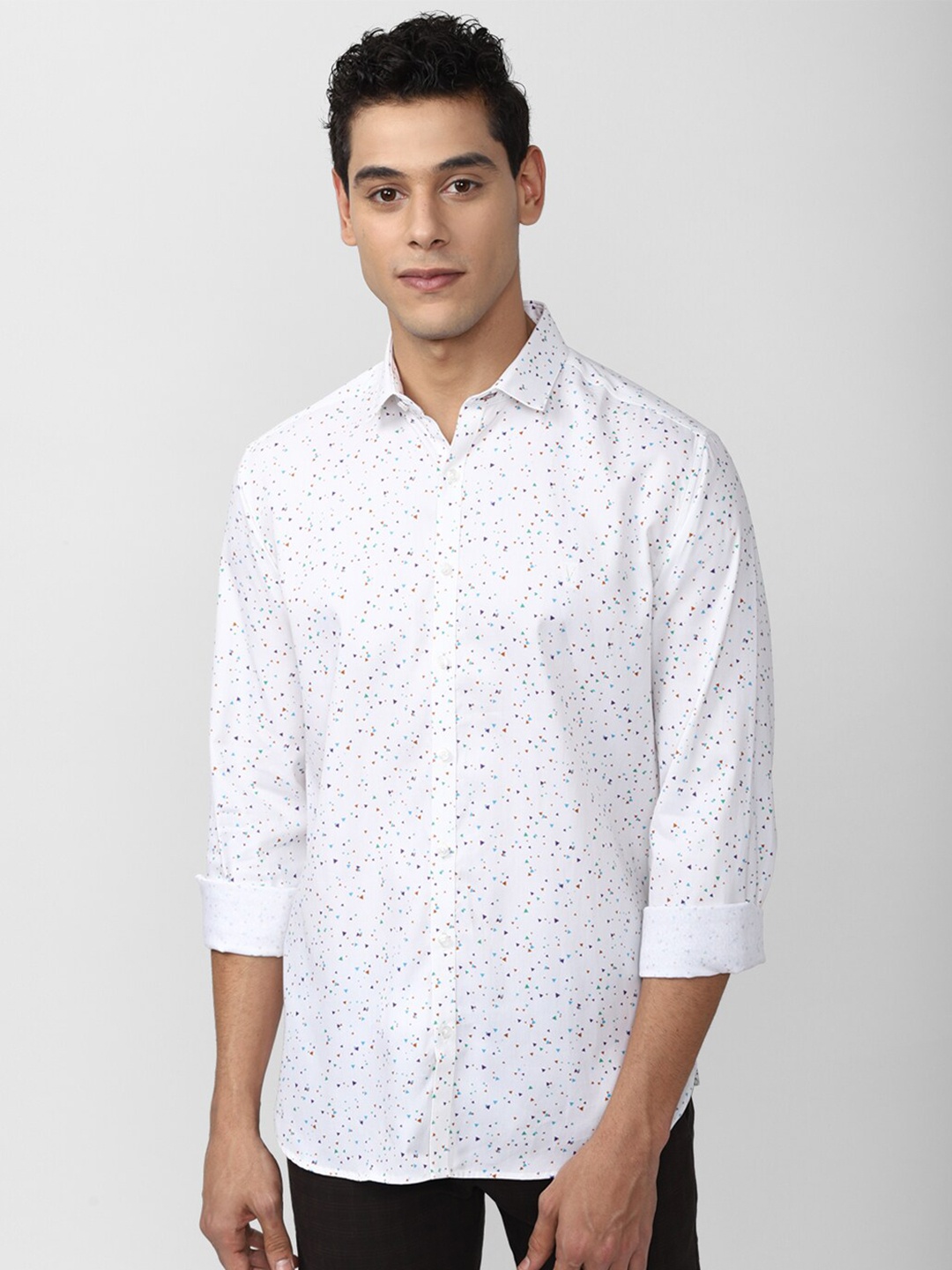 

V Dot Men White Slim Fit Printed Casual Shirt
