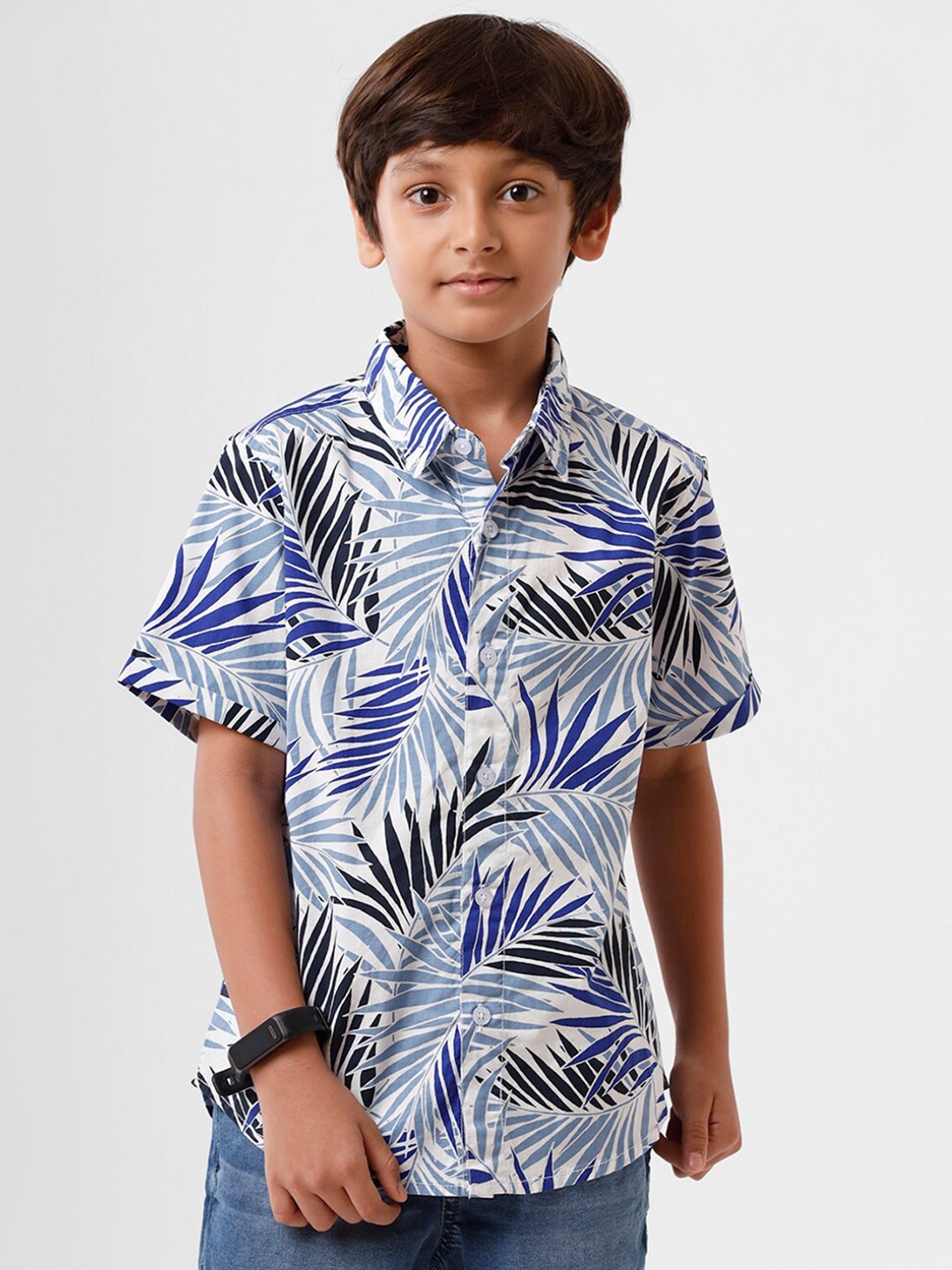 

PIPIN Kids Boys Mint White Tropical Semi Sheer Printed Casual Shirt