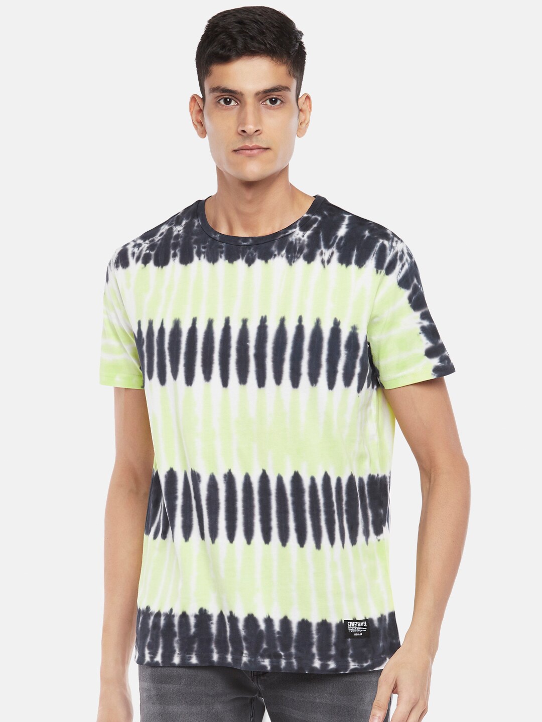 

People Men Green Printed Drop-Shoulder Sleeves T-shirt