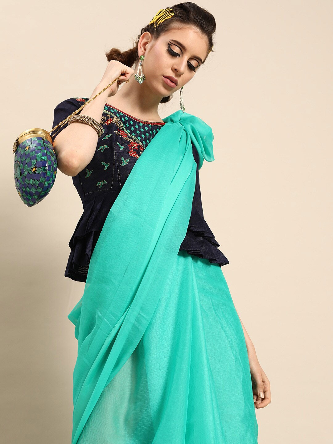 

SHAVYA Sea Green & Navy Blue Embroidered Pure Chiffon Saree