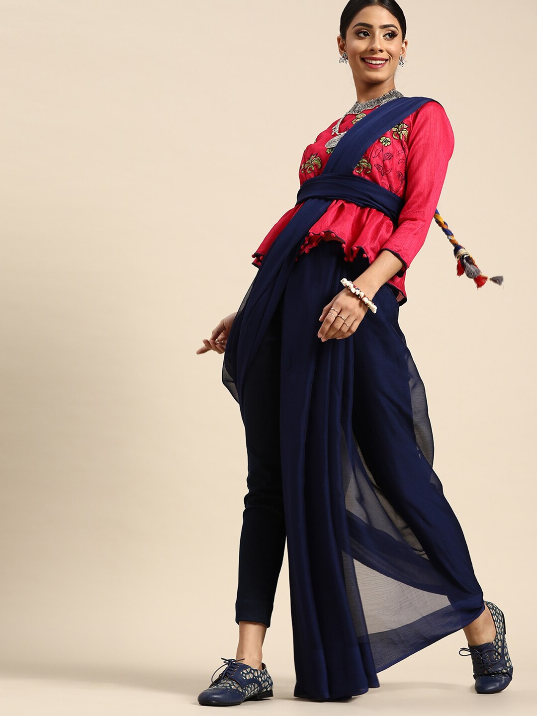 

SHAVYA Navy Blue Pure Chiffon Party Wear Saree