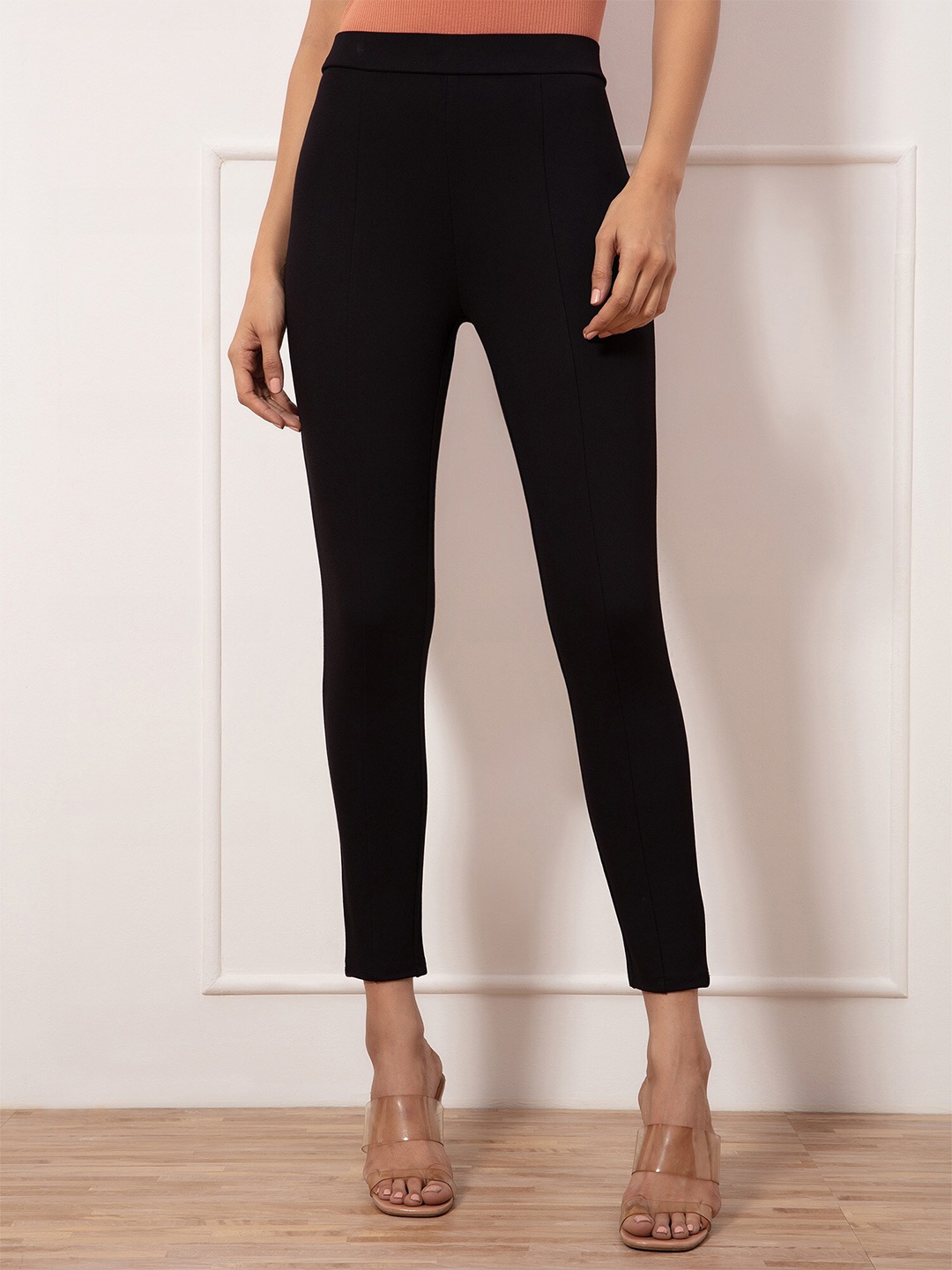 

20Dresses Women Black Solid Skinny-Fit Jeggings
