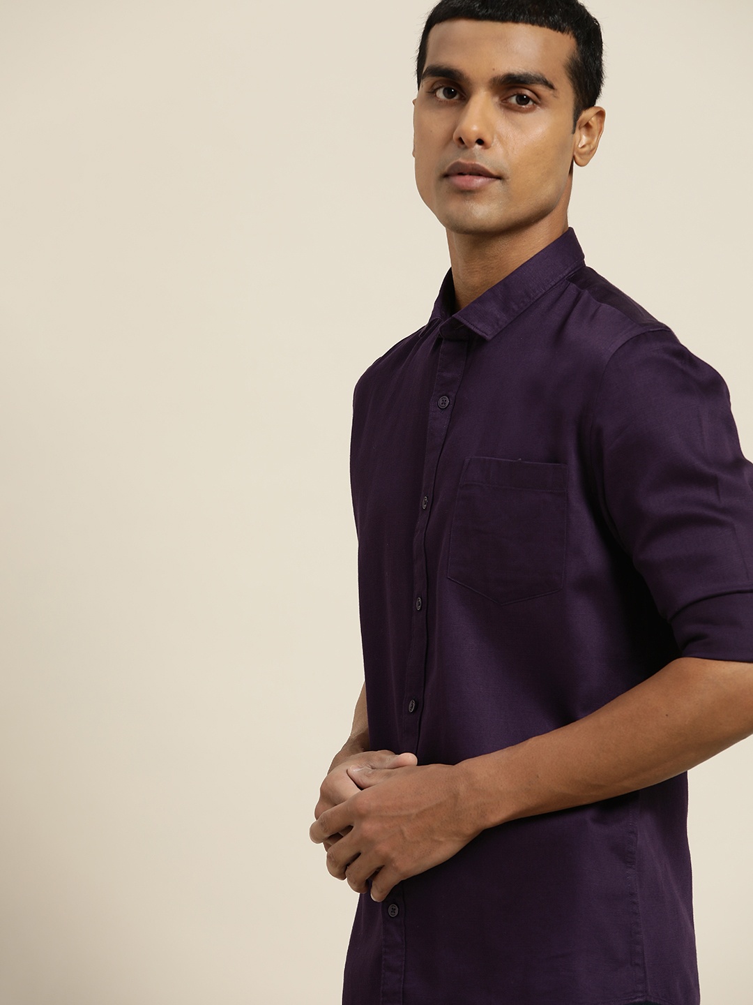 

ether Men Purple Solid Casual Pure Cotton Shirt