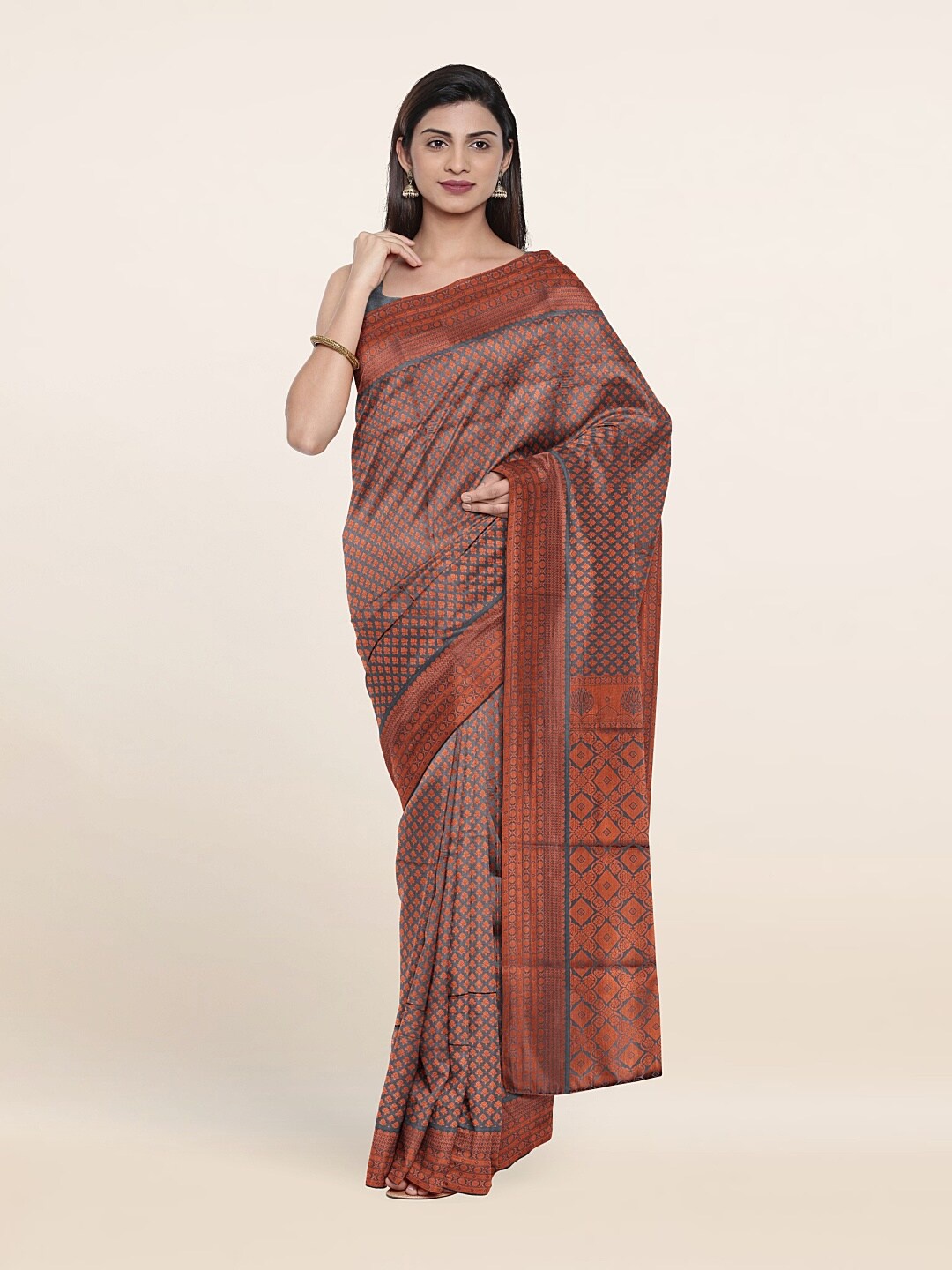 

Pothys Grey & Gold-Toned Woven Design Zari Pure Silk Saree