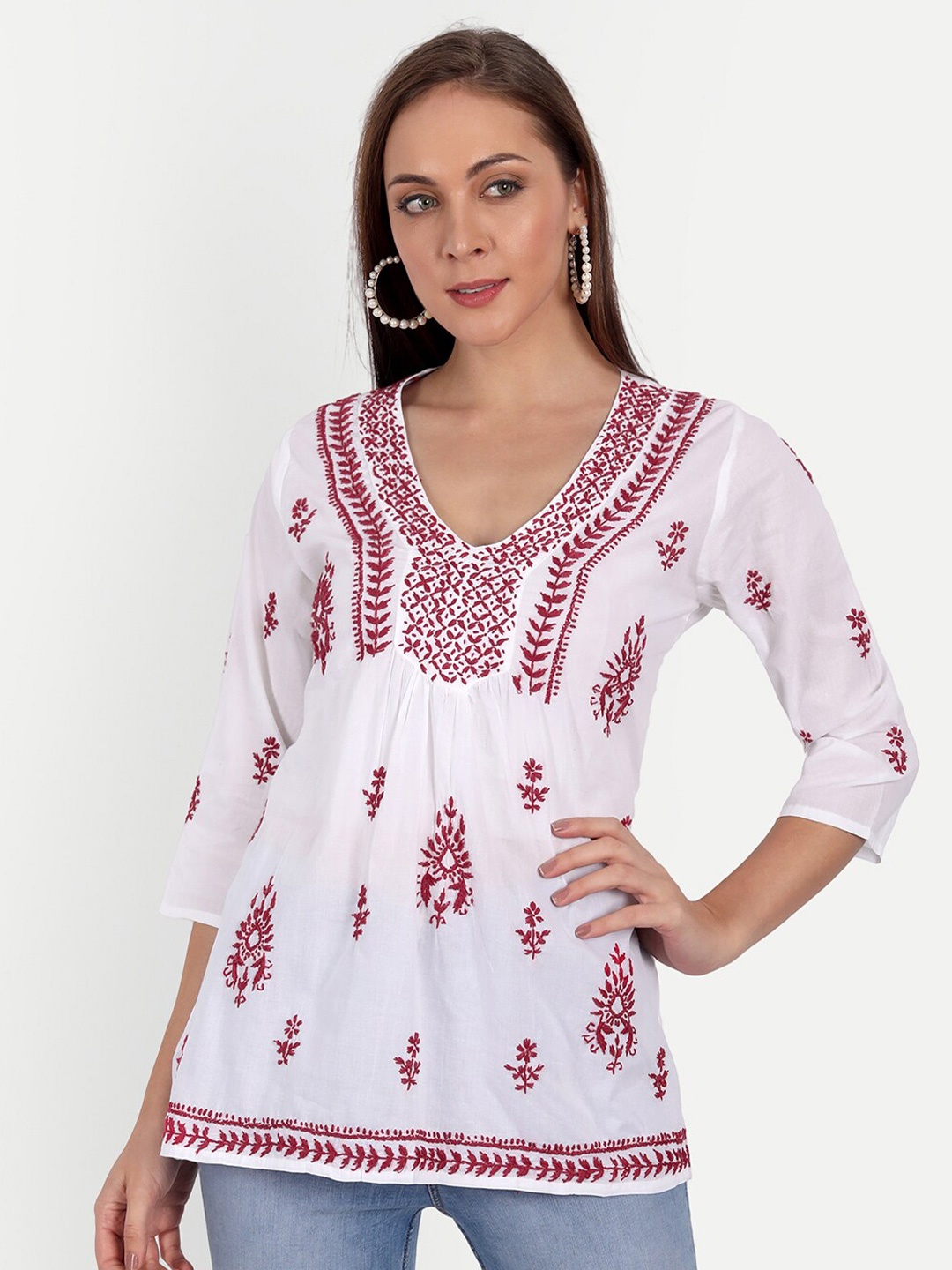 

Indiankala4u Women White Embroidered Chikankari Top