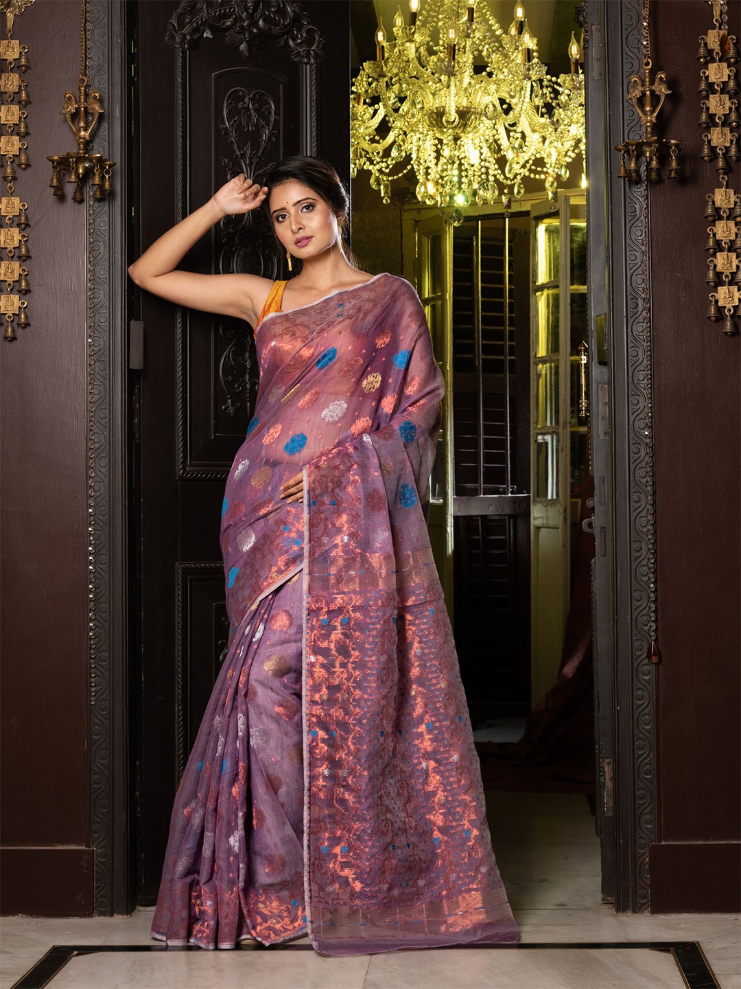 

Charukriti Peach-Coloured & Blue Woven Design Silk Cotton Jamdani Saree