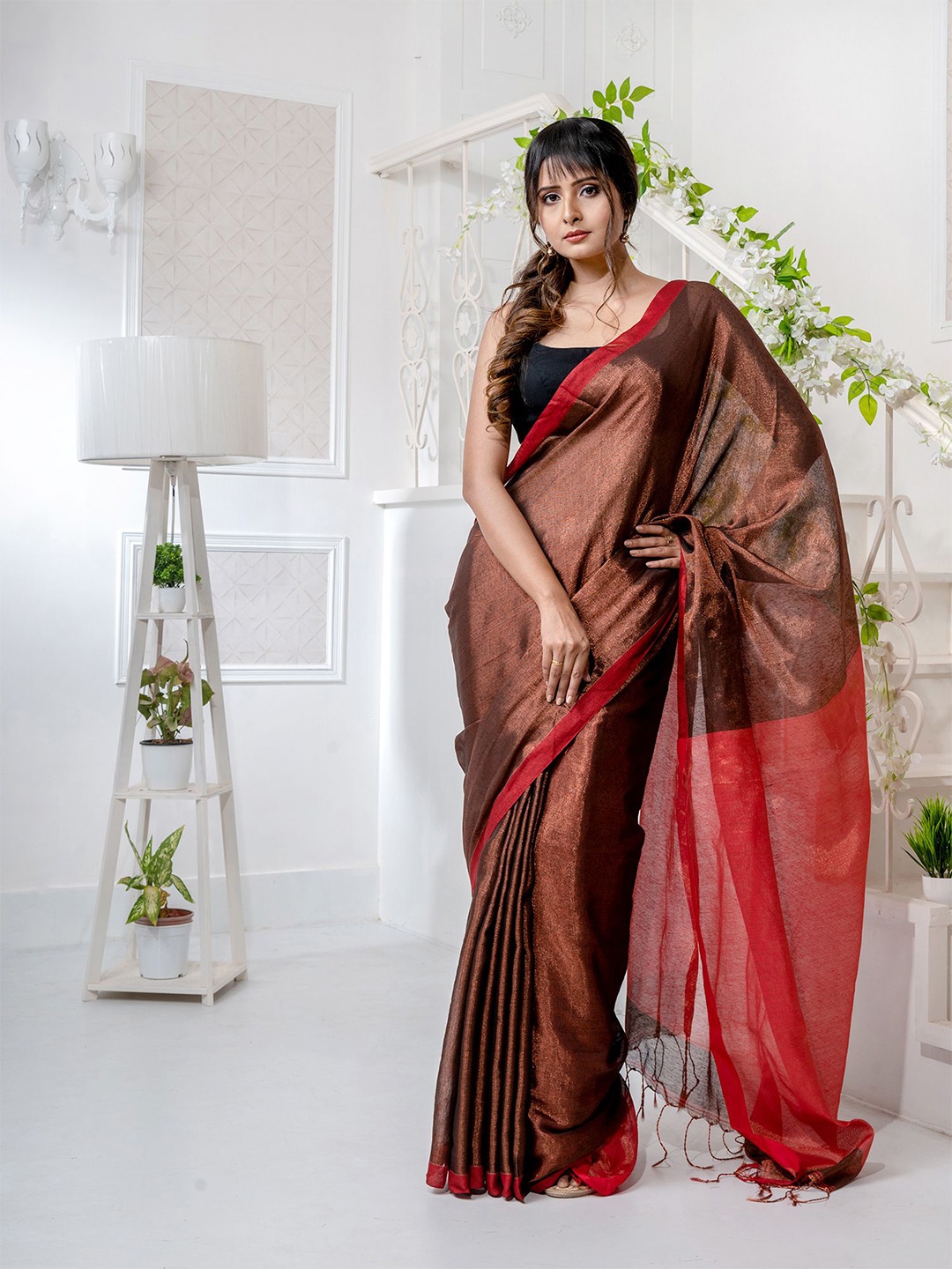 

Charukriti Red & Maroon Woven Design Tissue Saree