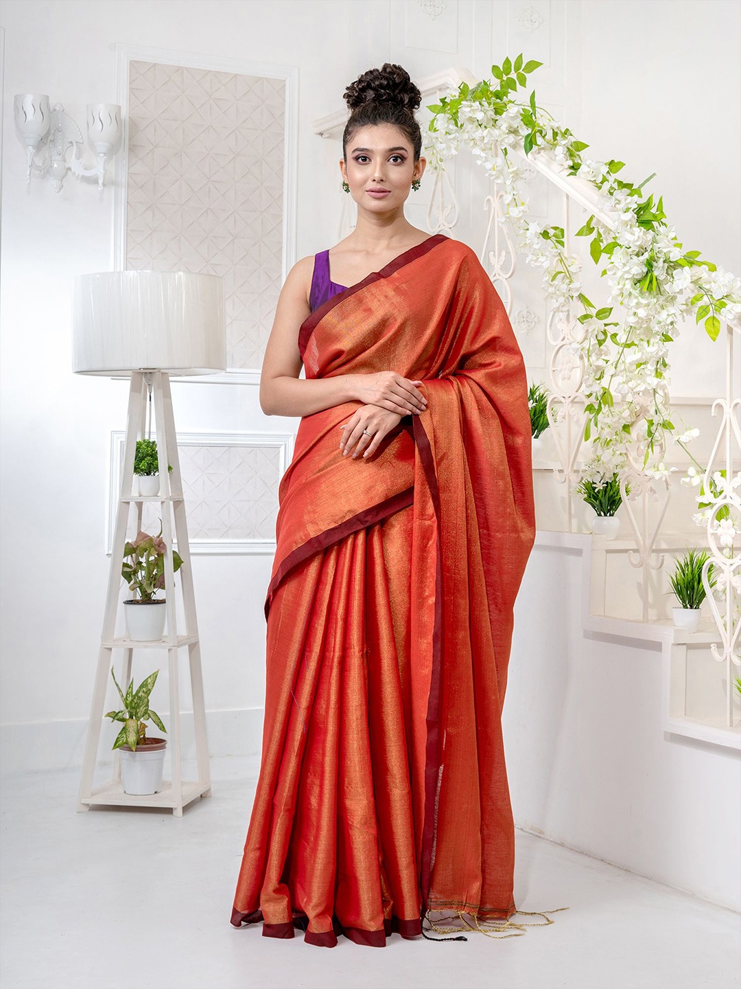 

Charukriti Red & Maroon Tissue Saree