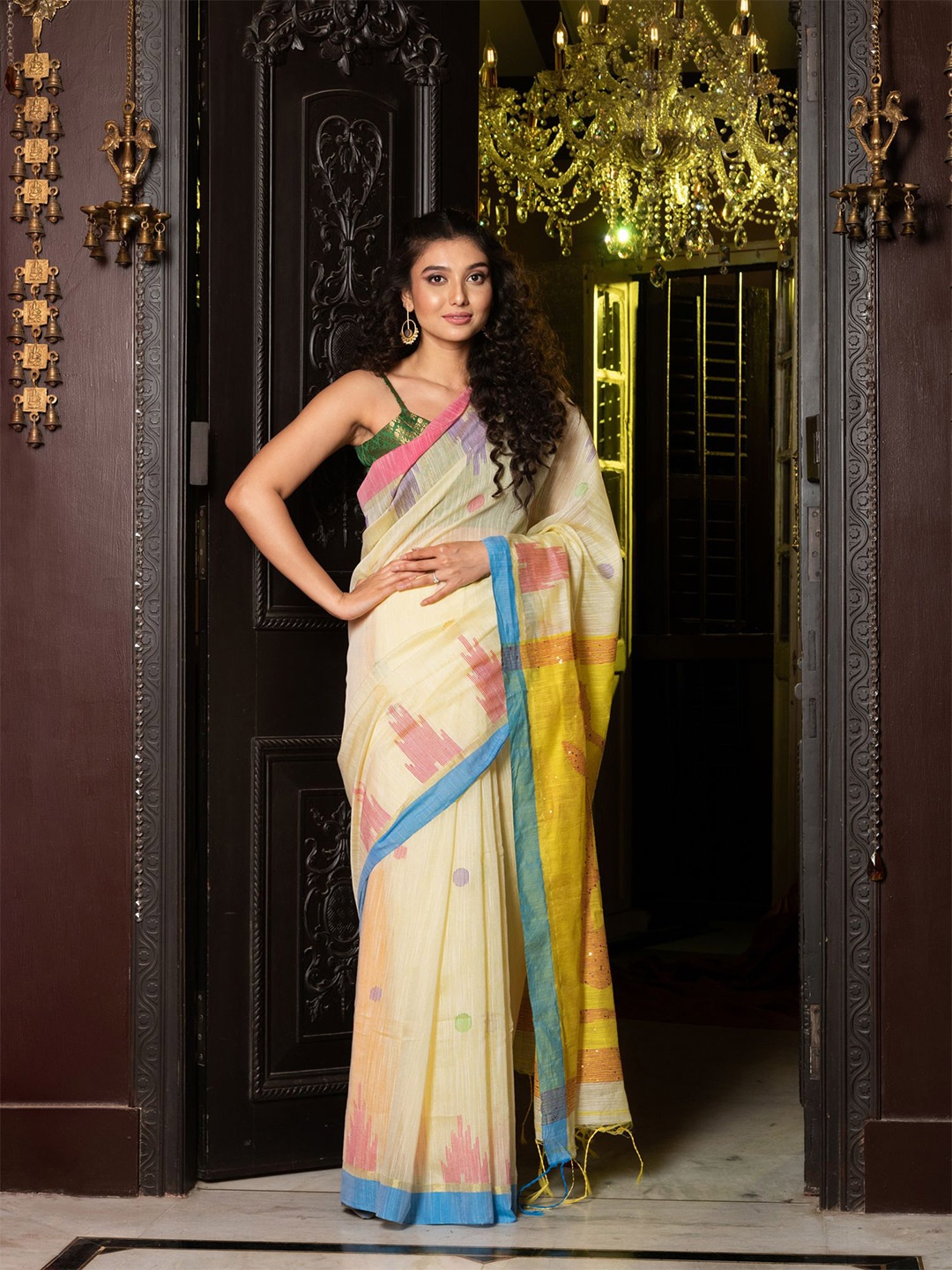 

Charukriti Off White & Blue Woven Design Saree