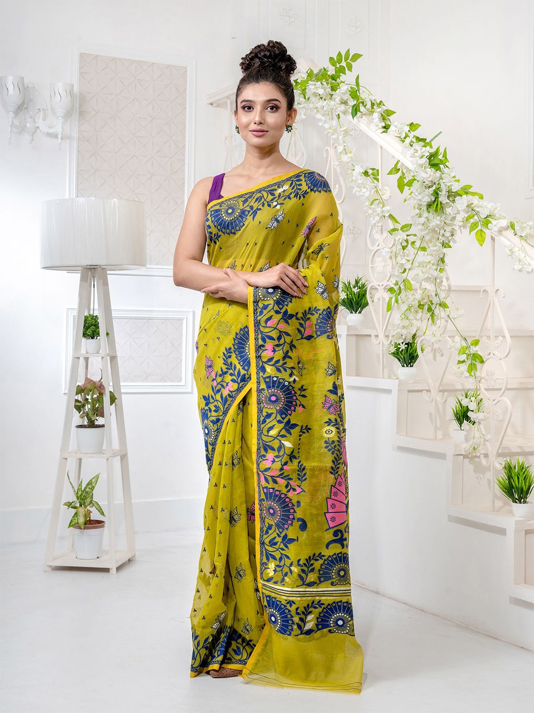 

Charukriti Green & Blue Woven Design Silk Cotton Jamdani Saree