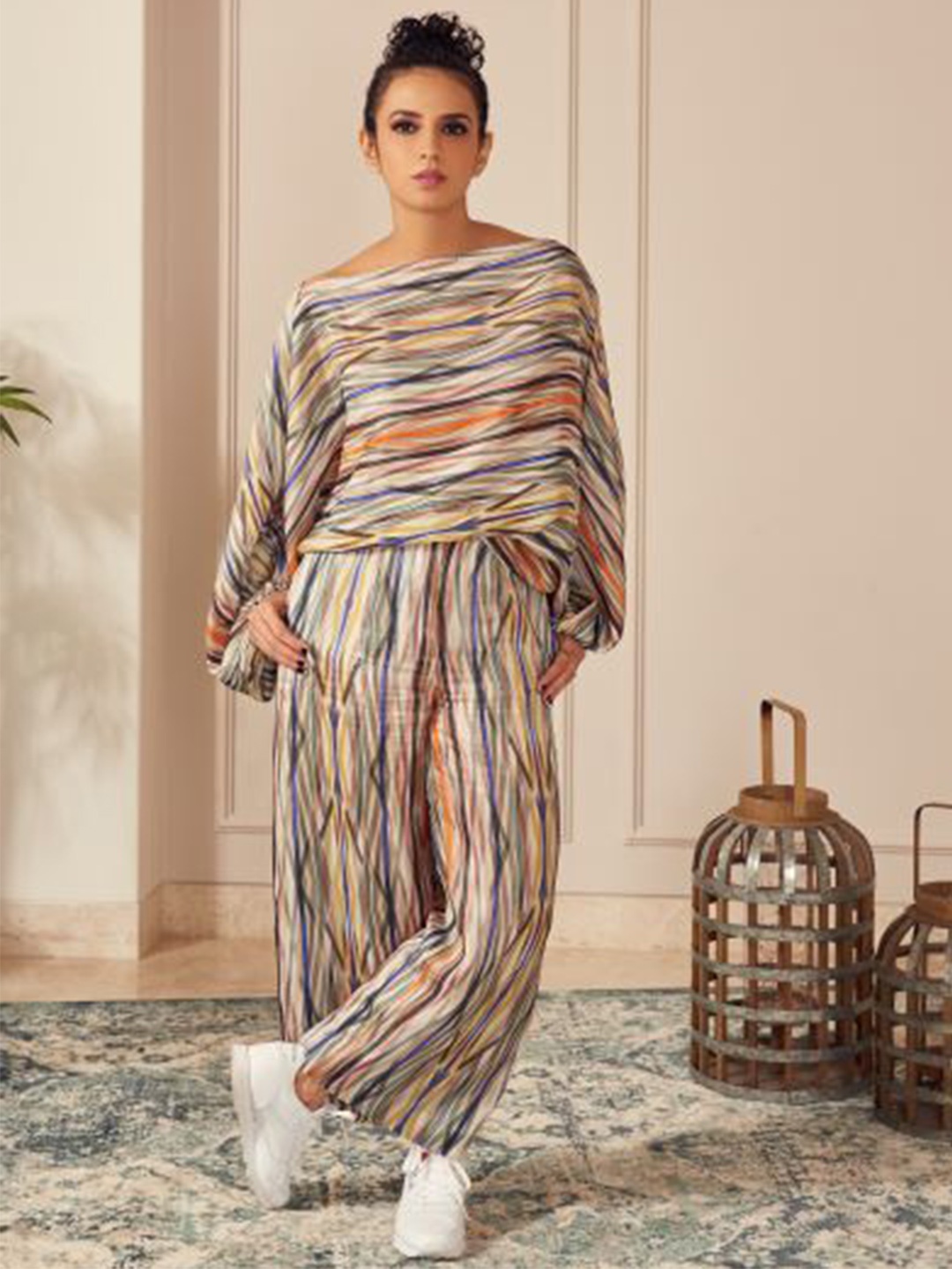 

NEETIANDMUDITA Women Multicoloured Striped Top with Trousers, Multi