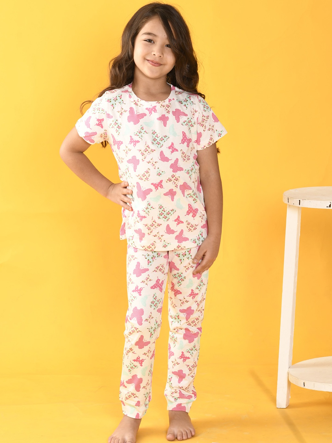 

Anthrilo Girls White & Pink Printed Night suit
