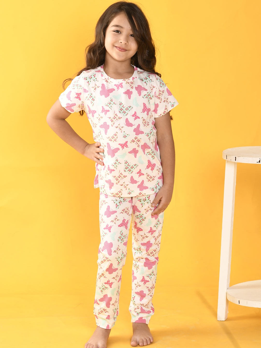 

Anthrilo Girls White & Pink Printed Night suit