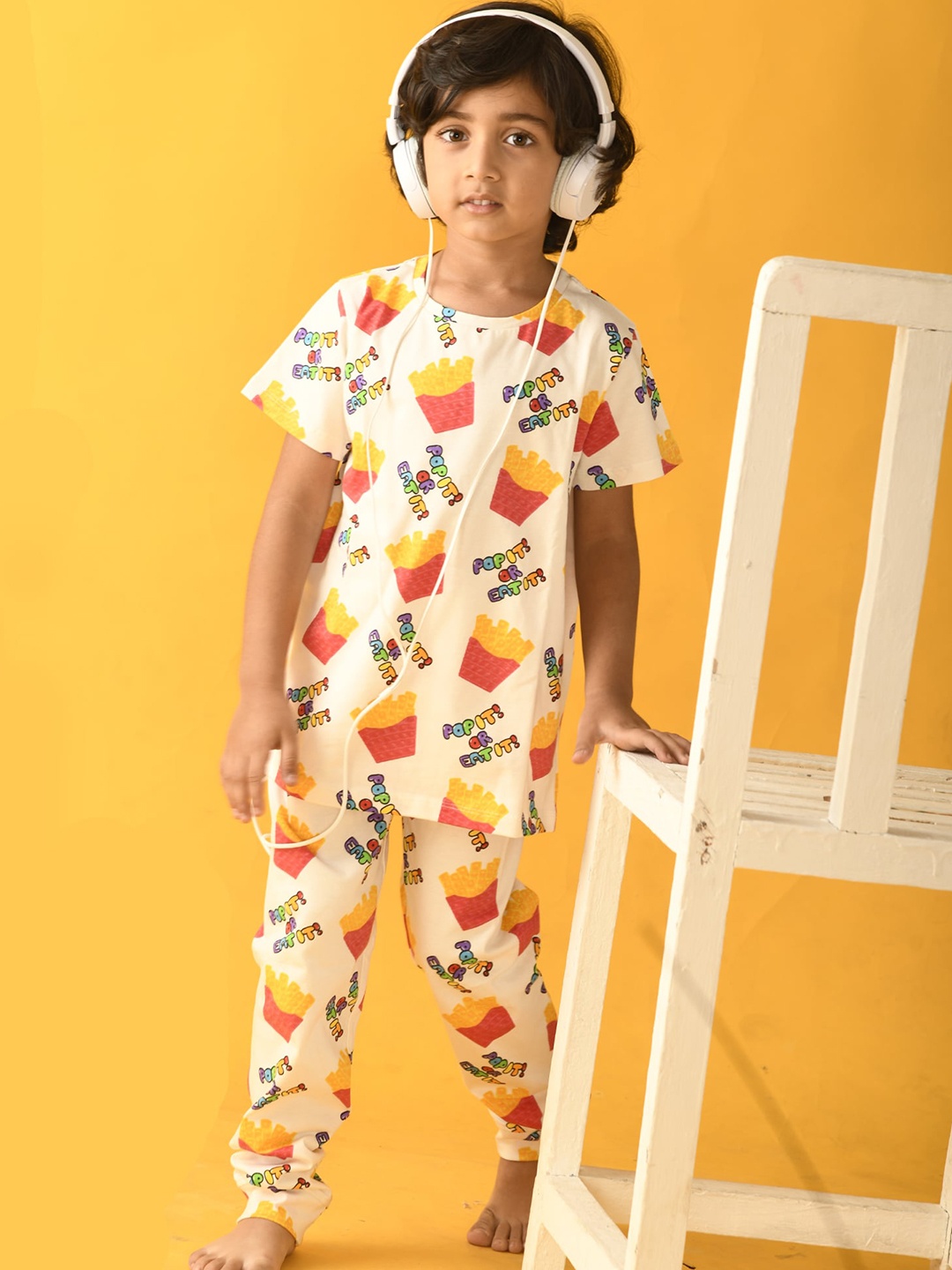 

Anthrilo Boys White & Red Printed Night suit