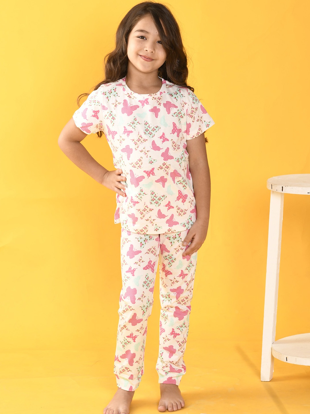 

Anthrilo Girls White & Pink Printed Night suit