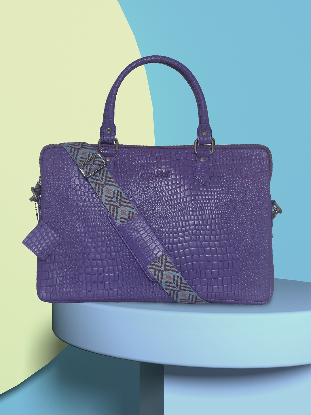 

OLIVE MIST Unisex Violet Textured Leather Laptop Bag