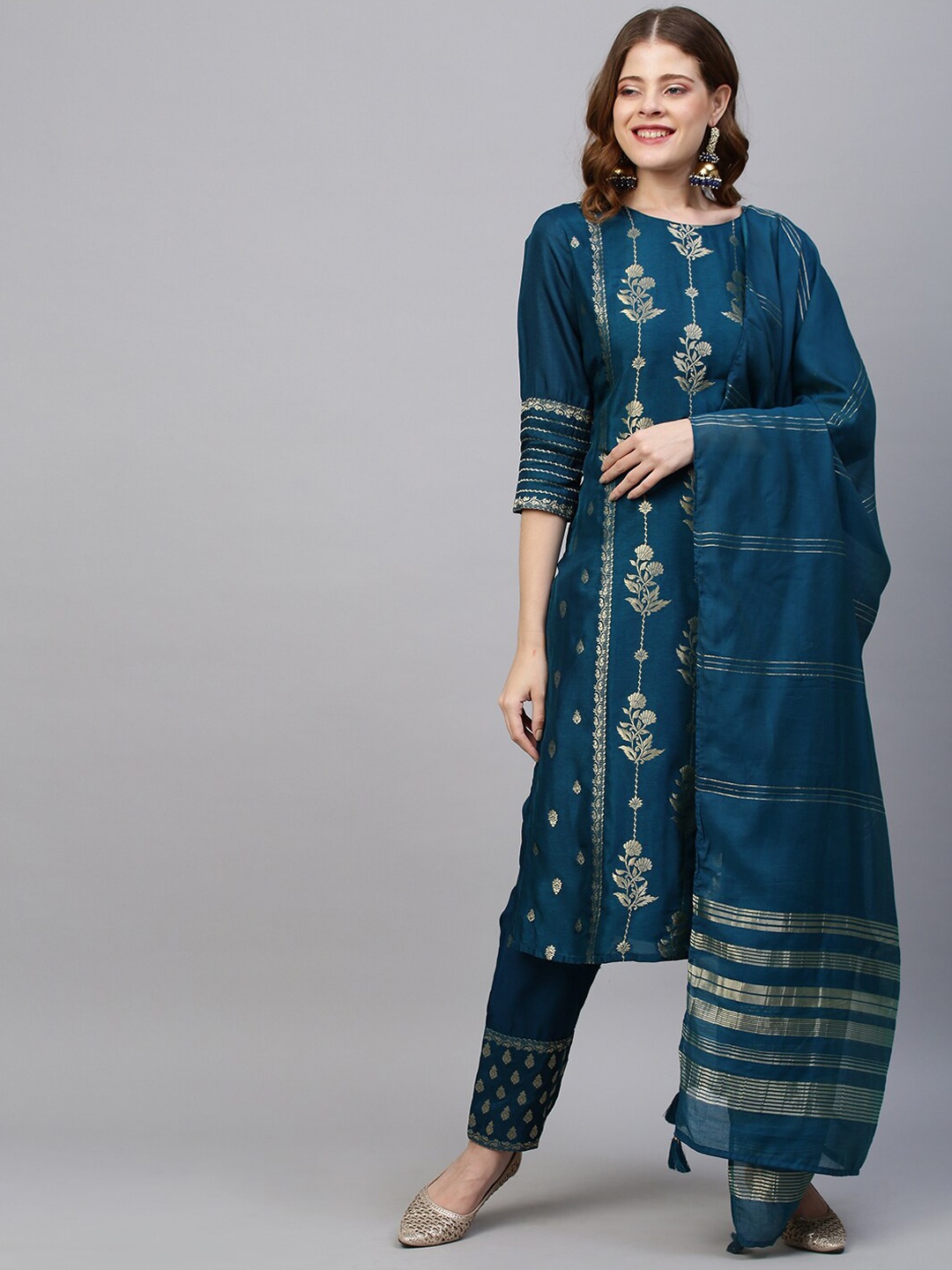 

FASHOR Women Teal Floral Panelled Kurti with Trousers & Dupatta