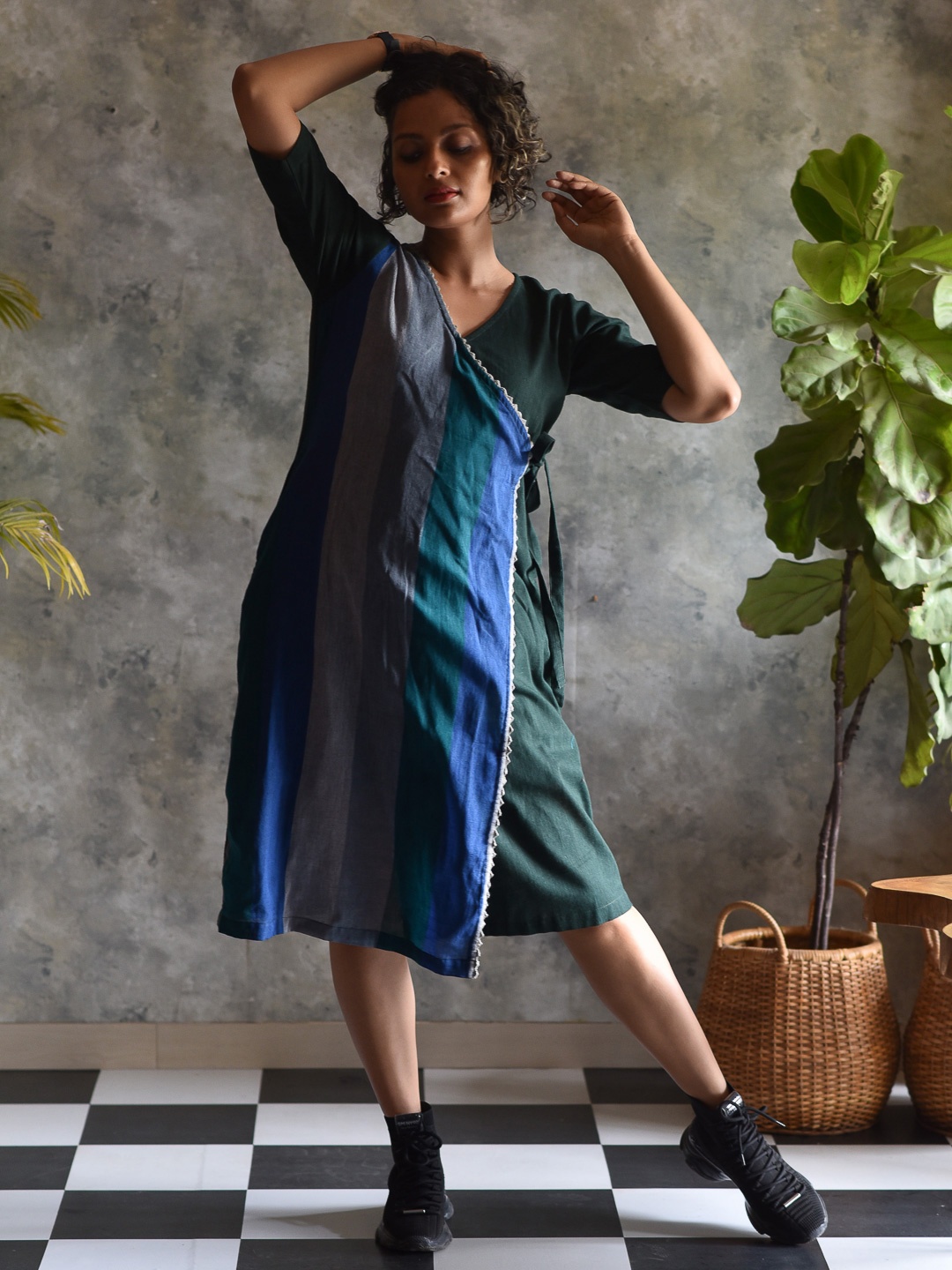 

Suta Teal Green & Blue Colourblocked Ethnic Wrap Dress