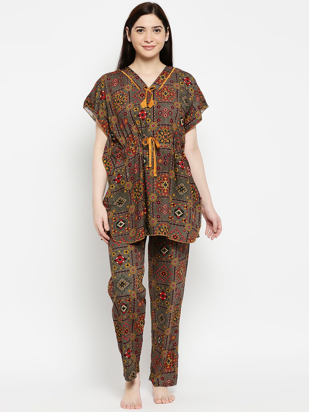 

Pretty Awesome Women Grey & Yellow Printed Night suit