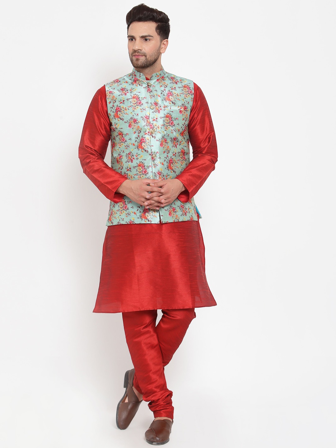 

KRAFT INDIA Men Kurta with Churidar & Printed Nehru Jacket, Red