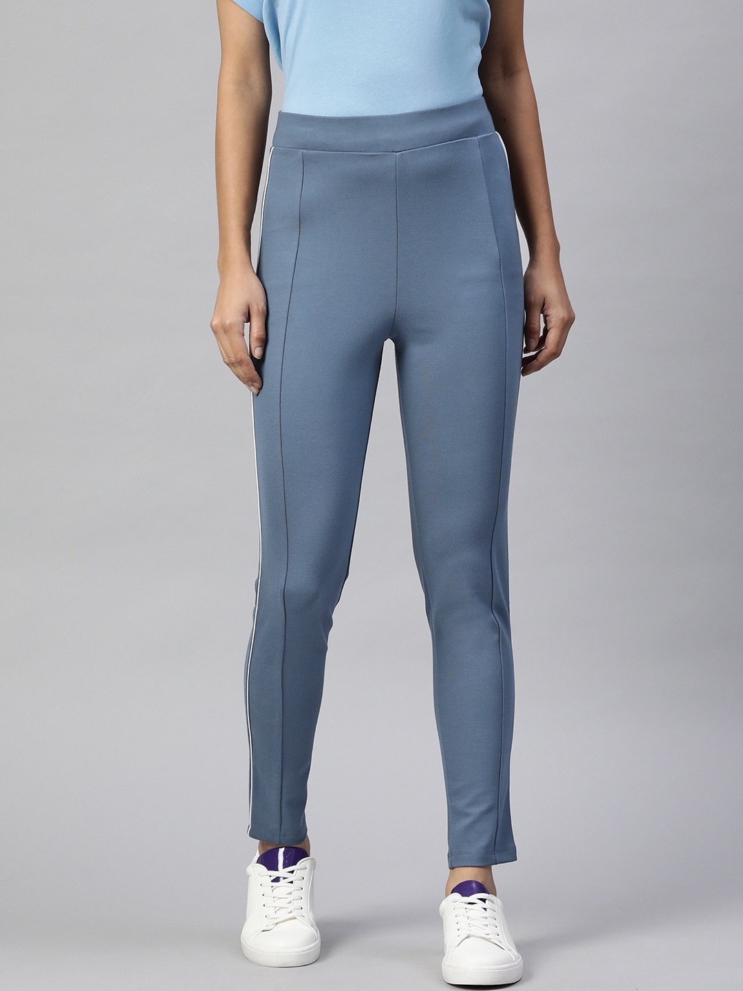 

Marks & Spencer Women Blue Regular Fit Jeggings