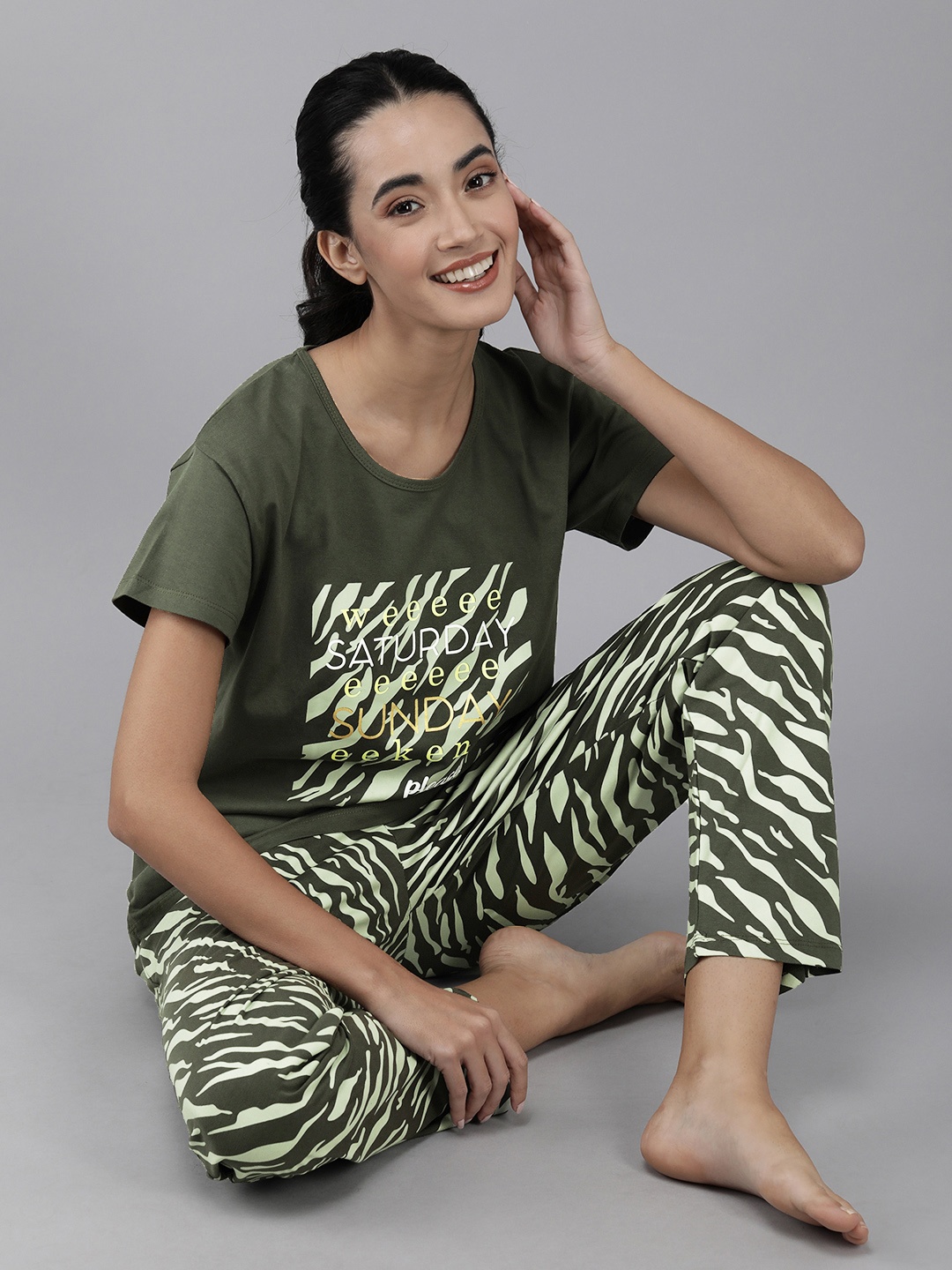 

Zeyo Women Olive Green & Yellow Printed Night suit