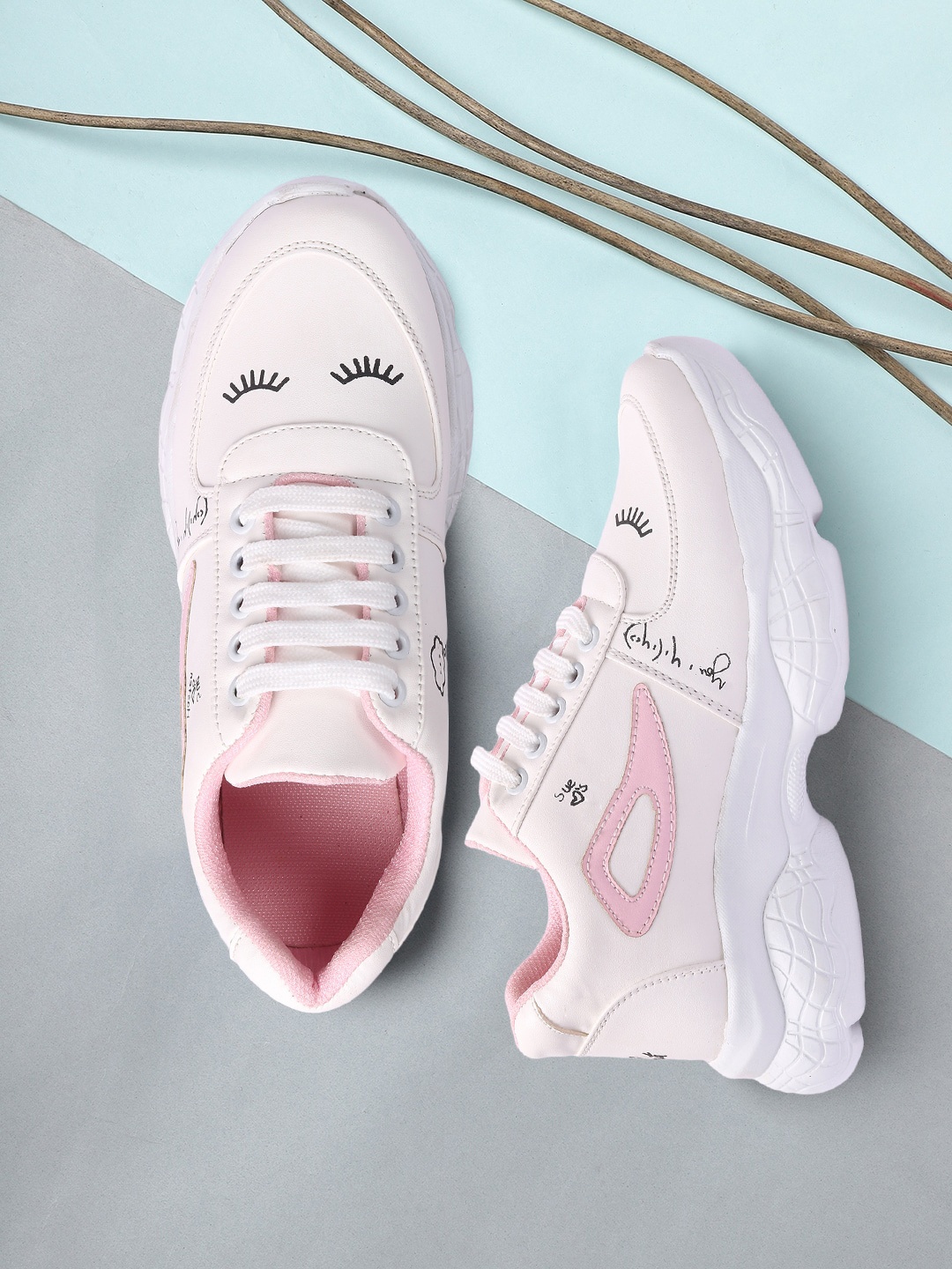 

FASHIMO Women White Colourblocked Sneakers