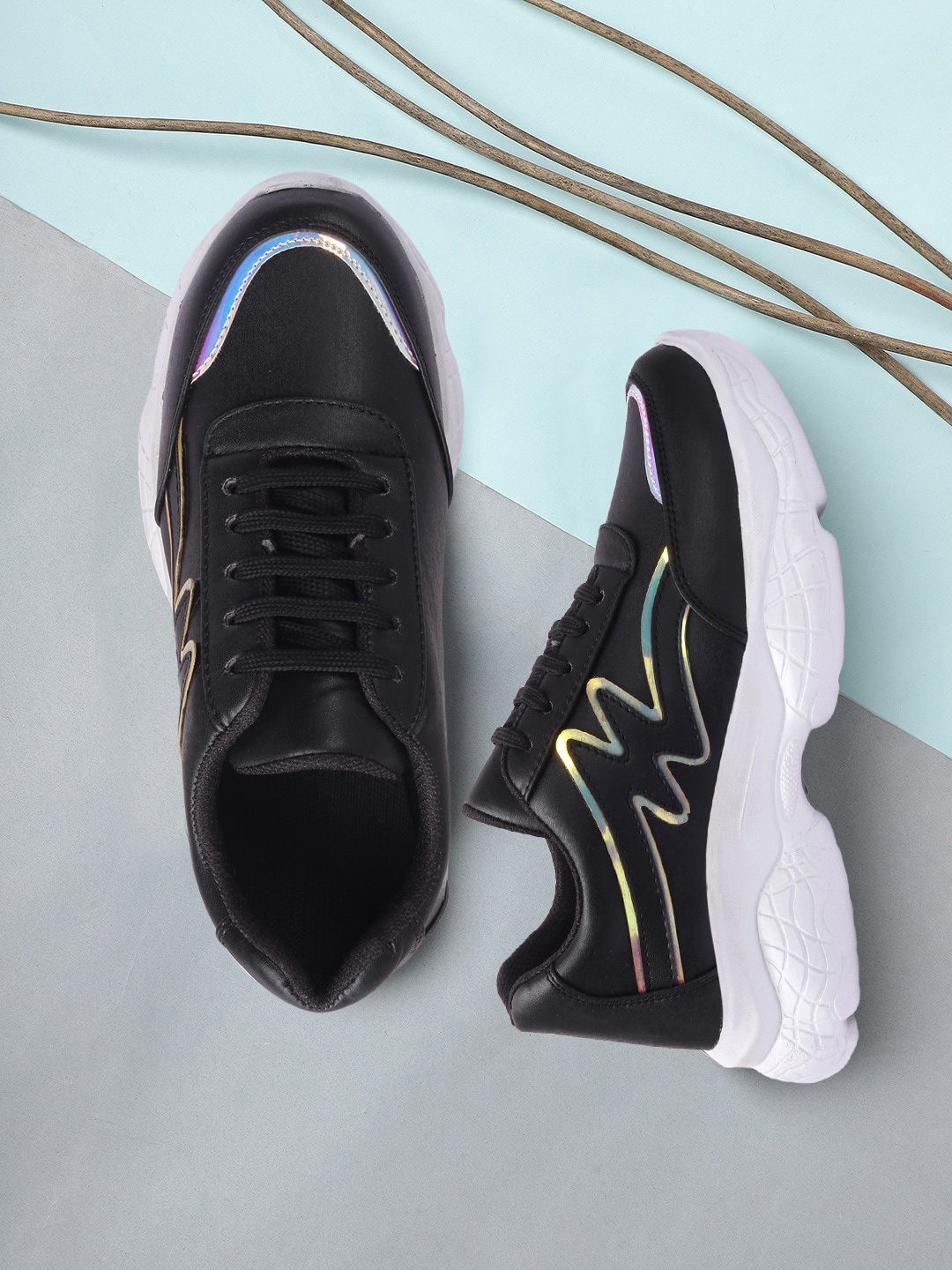 

FASHIMO Women Black Colourblocked Sneakers