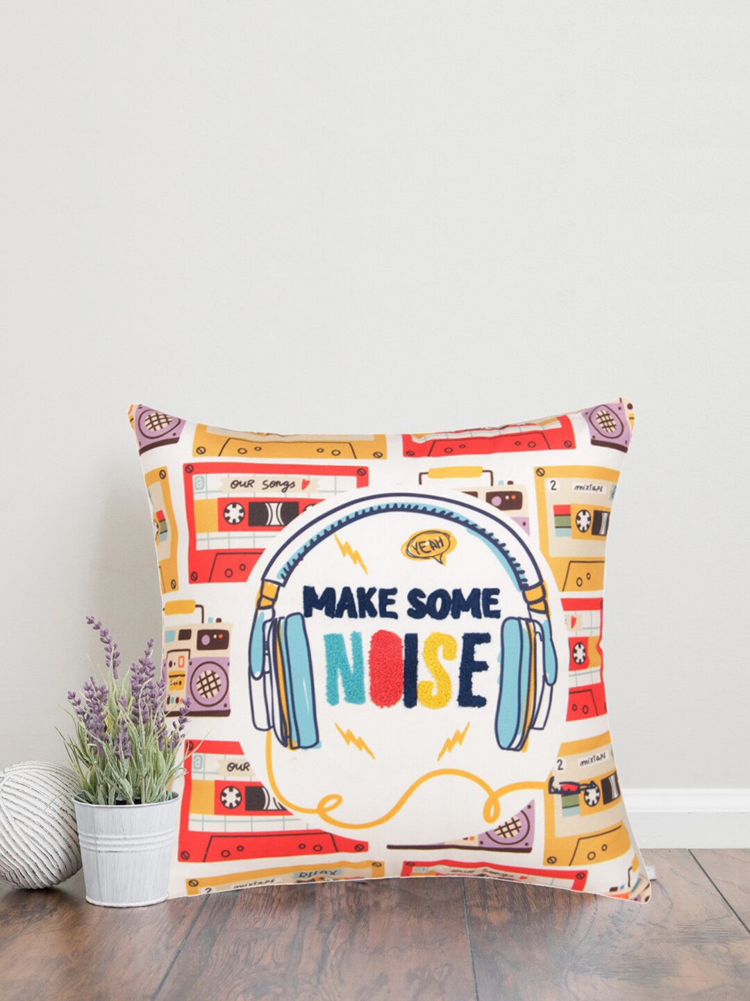 

Sivya Yellow & White Abstract Square Cushion Covers
