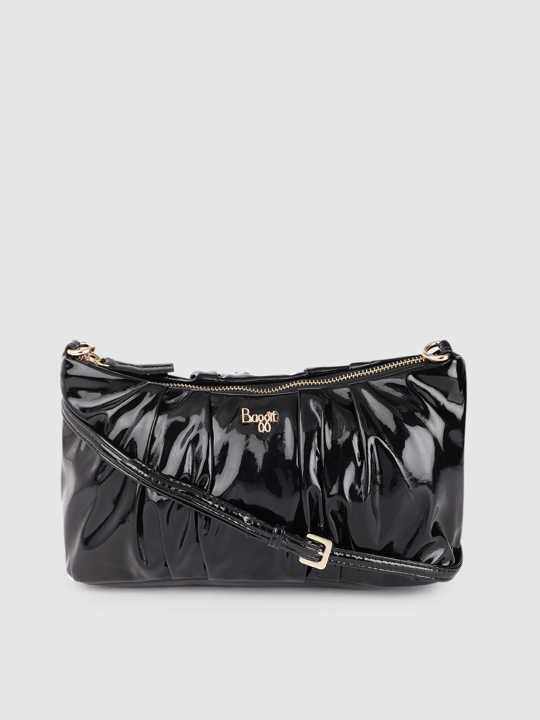 

Baggit Women Black PU Structured Sling Bag