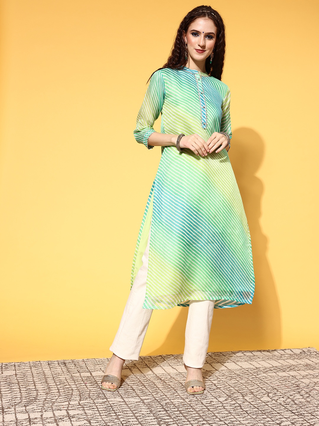 

Varanga Women Green Cotton Tie & Dye 2.0 Kurta