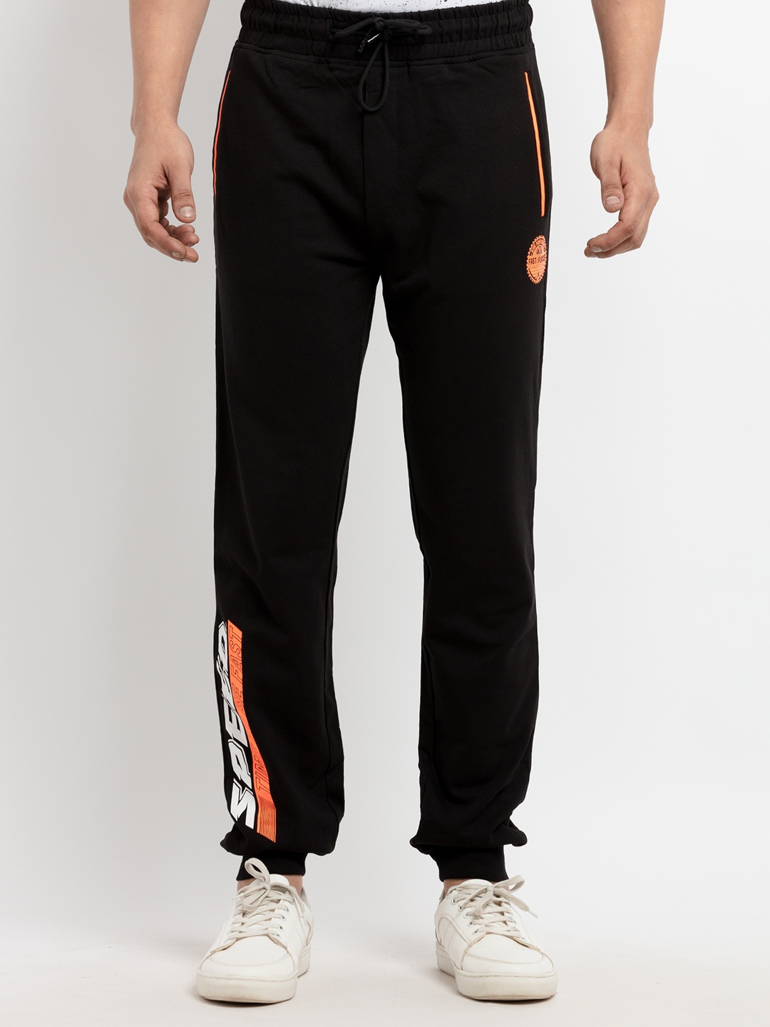 

Status Quo Men Black Solid Printed Regular-Fit Cotton Joggers