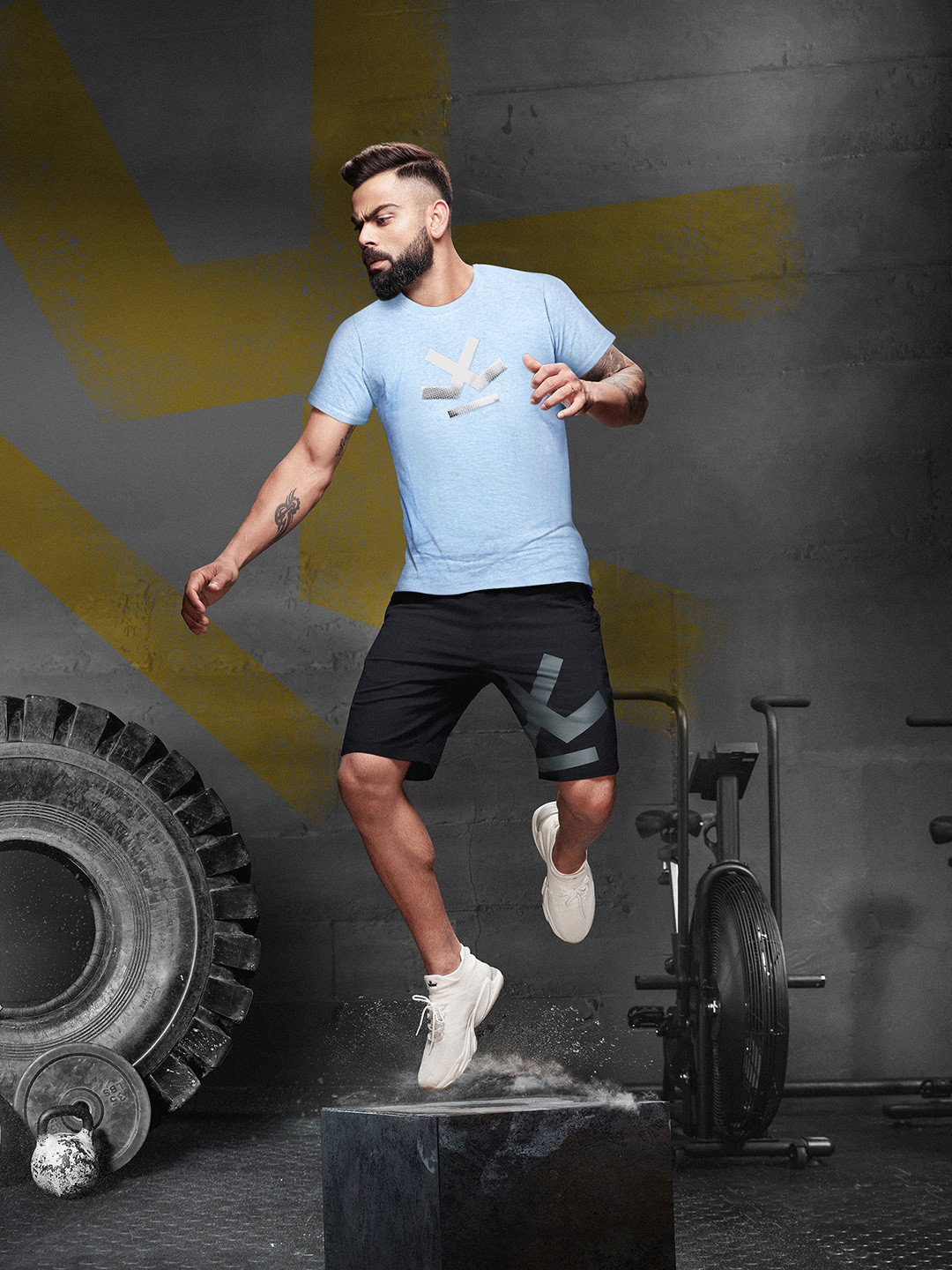 

WROGN Men Blue & Silver-Toned Brand Logo Printed Applique Pure Cotton T-shirt