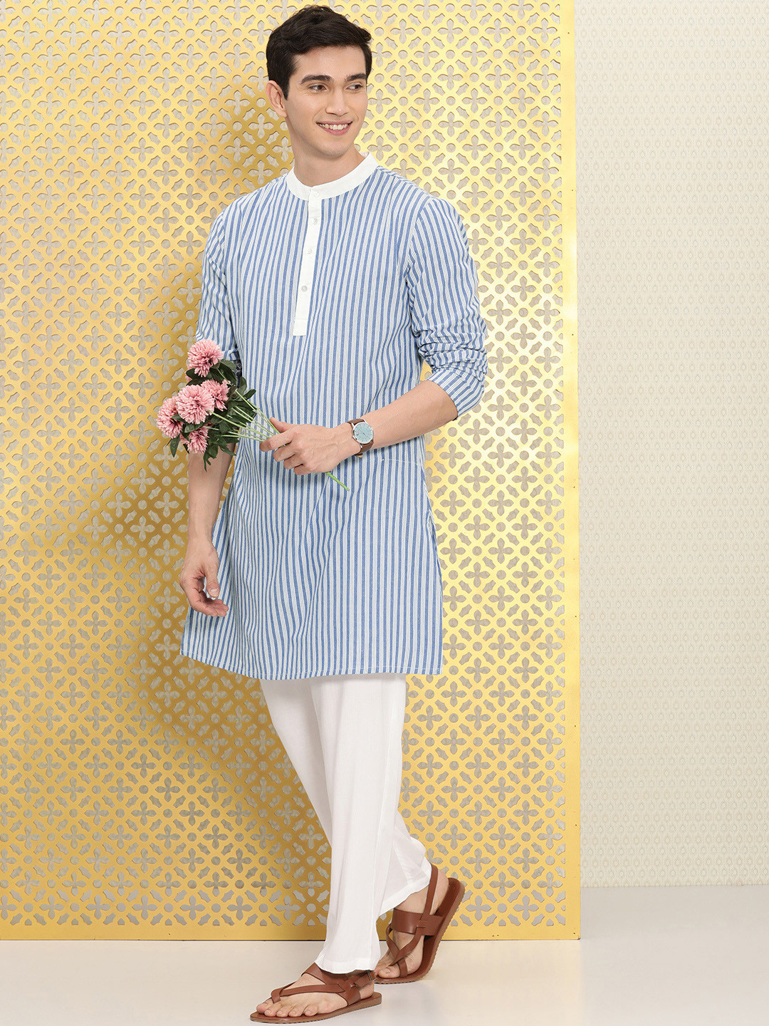 

Ode by House of Pataudi Men Blue & Off White Stripes Printed Casual Kurta