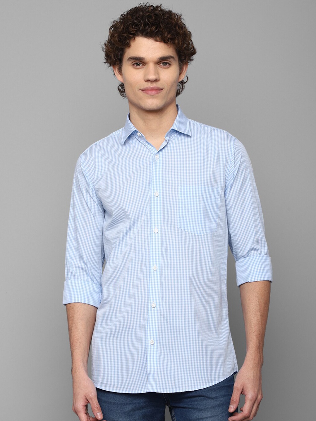 

Allen Solly Men Blue Slim Fit checked Casual Shirt