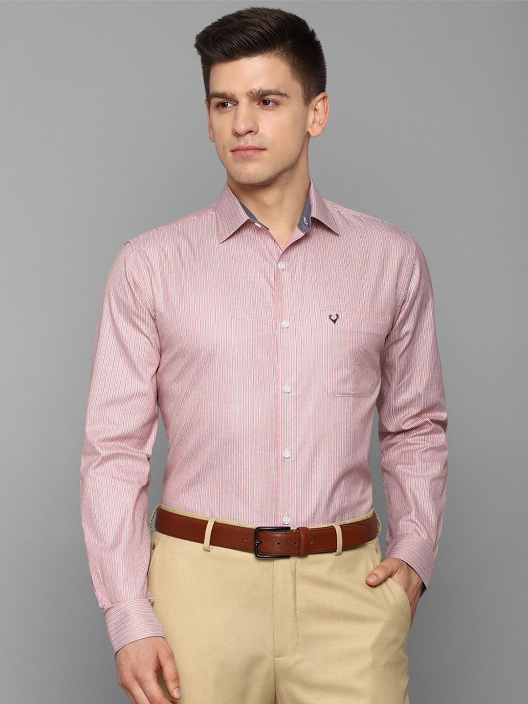 

Allen Solly Men Pink Slim Fit Checked Formal Shirt
