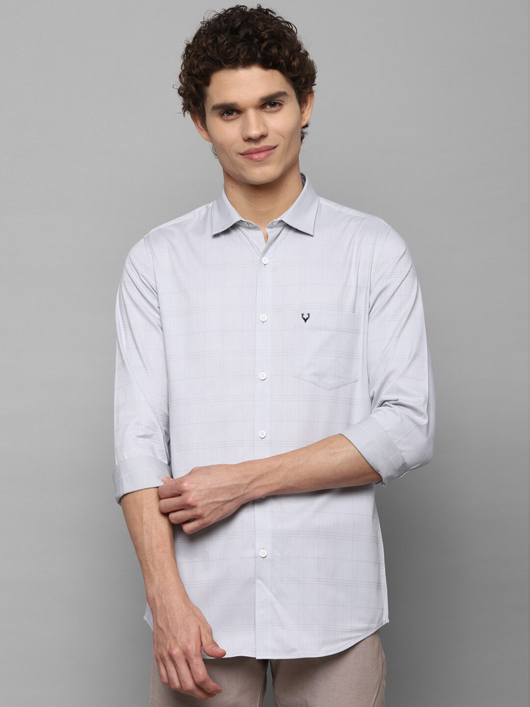 

Allen Solly Men Off White Slim Fit Checked Casual Shirt