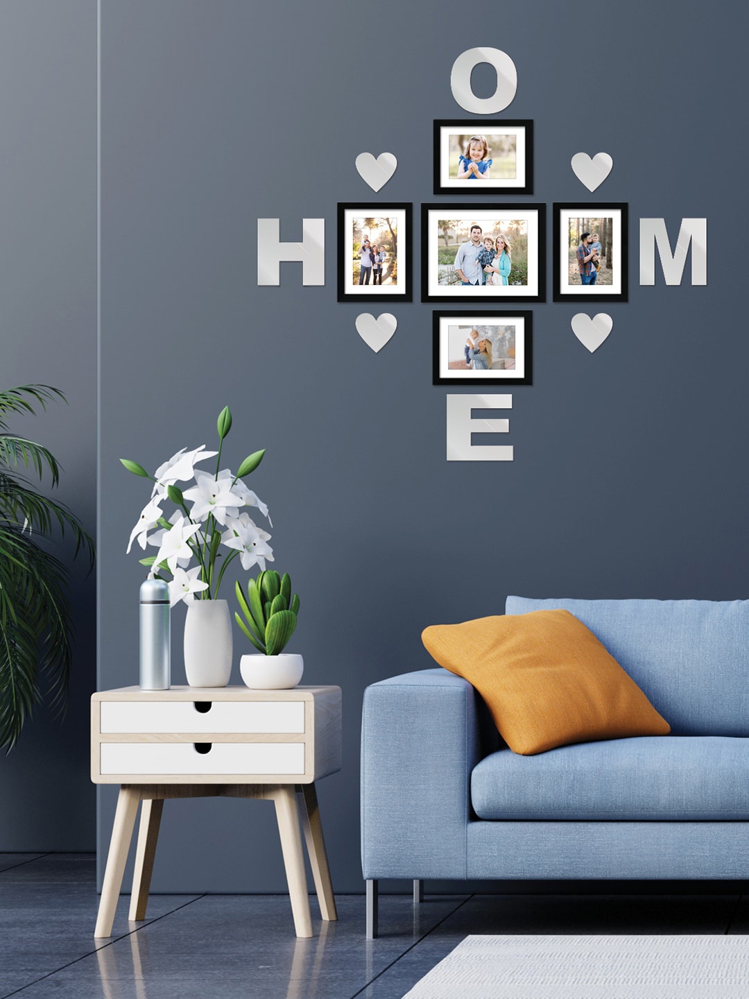 

RANDOM Set Of 5 Black Solid Photo Frames