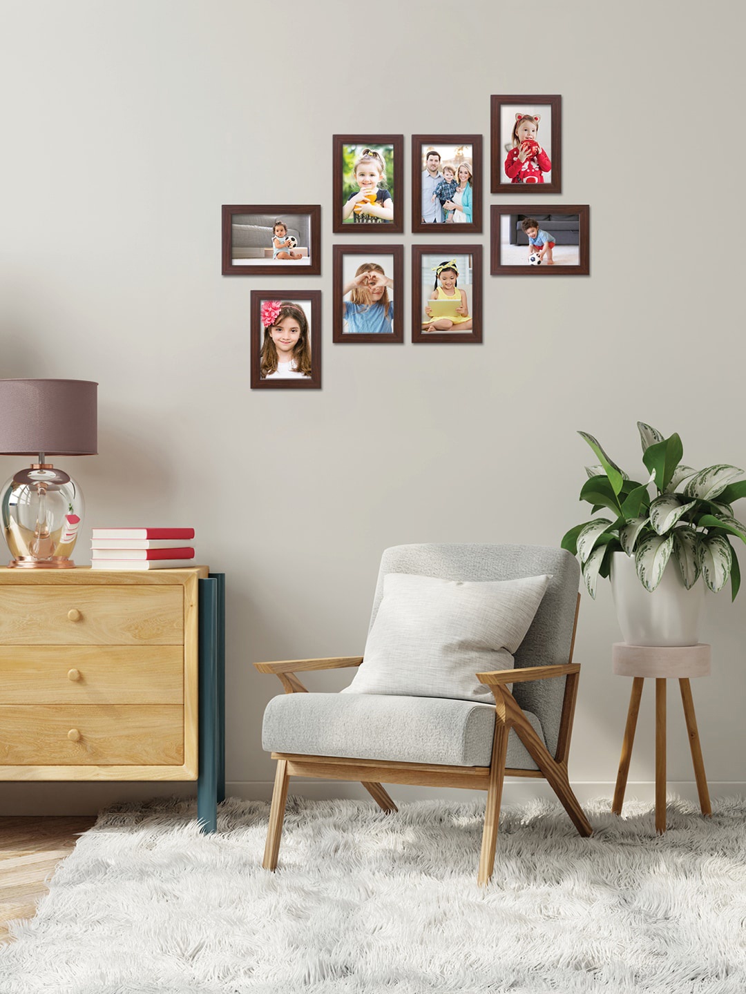 

RANDOM Set Of 8 Wall Photo Frames, Brown