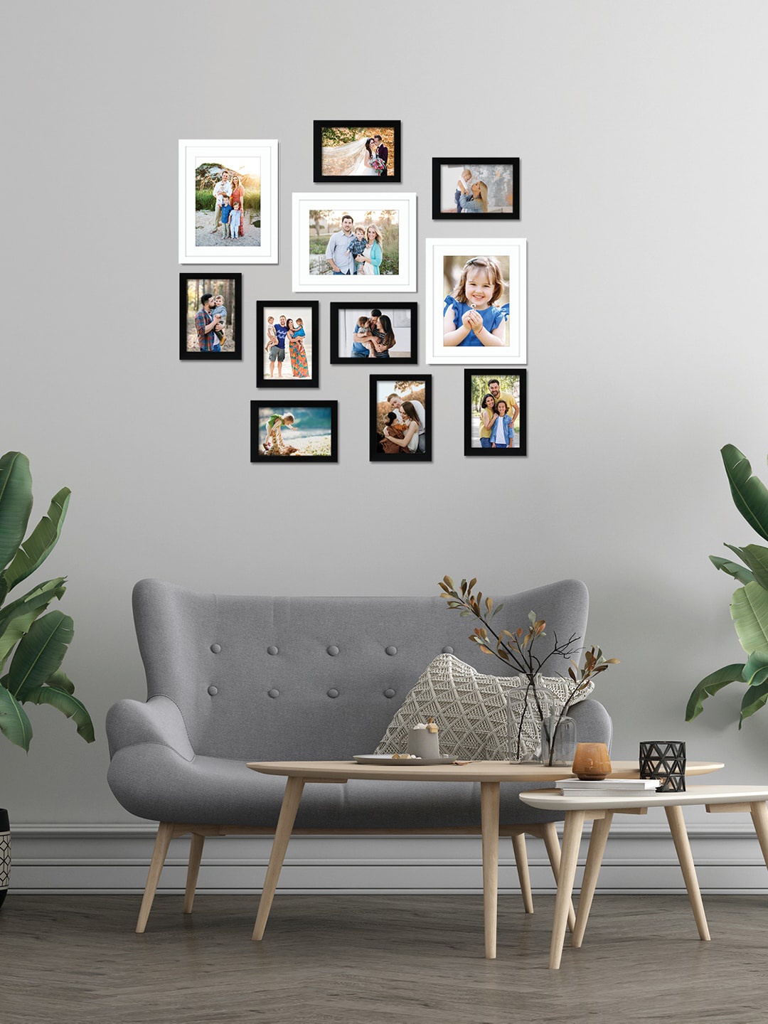 

RANDOM Set of 11 Individual photo frames, Black