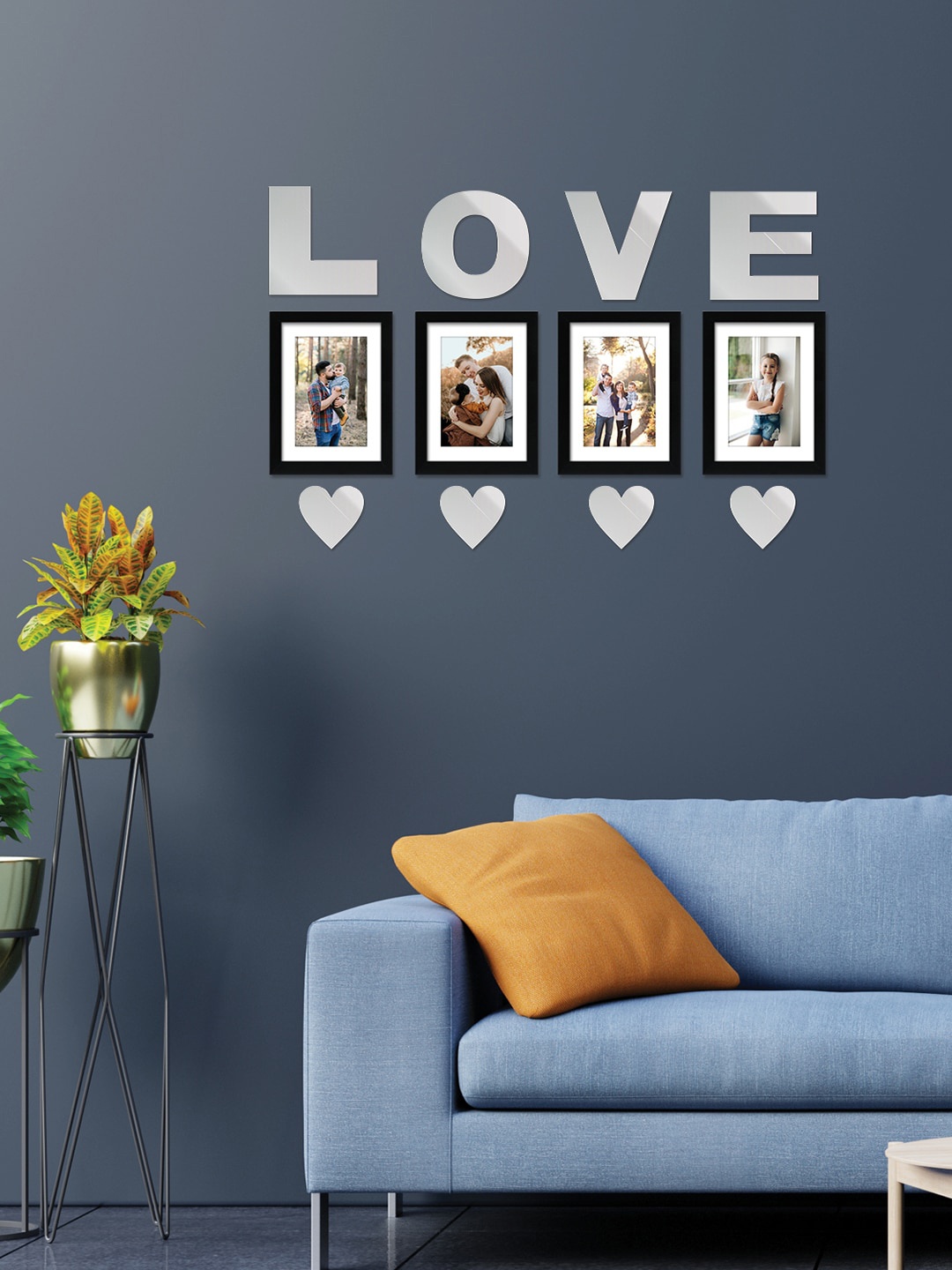 

RANDOM Set Of 4 Individual Photo Frames, Black