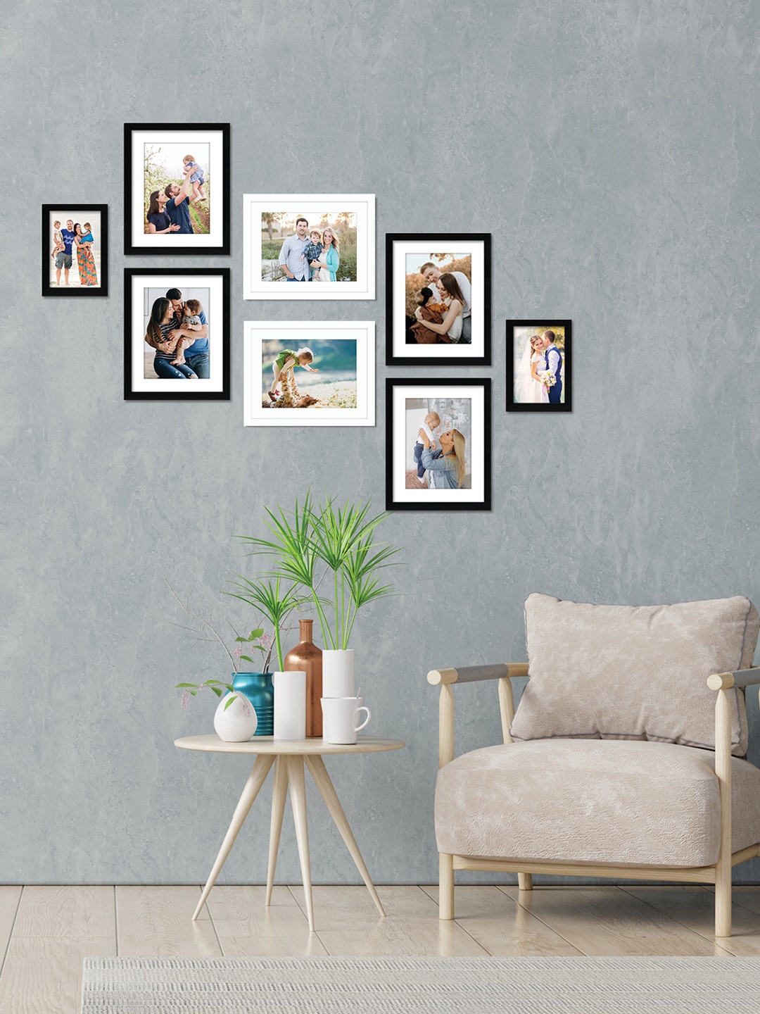 

RANDOM Set Of 8 Individual Photo Frame, Black