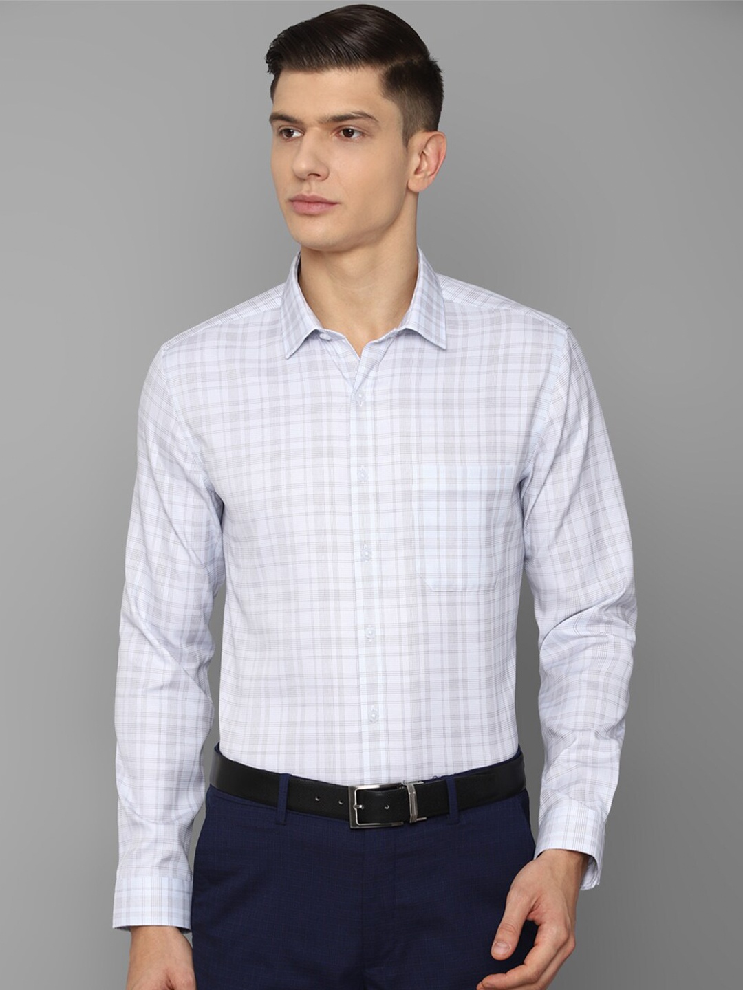 

Louis Philippe Men Blue Slim Fit Checked Casual Shirt