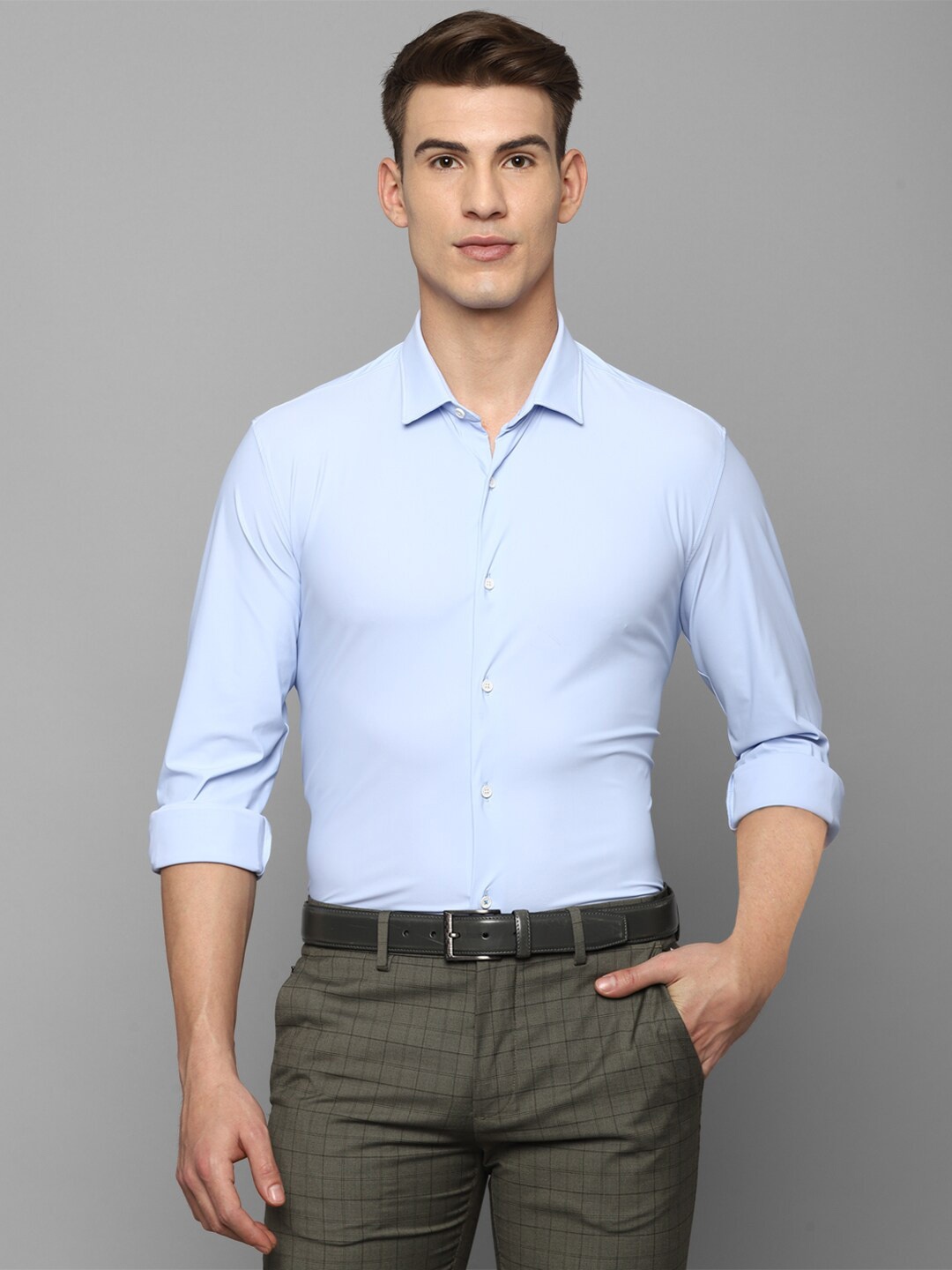 

Louis Philippe Sport Men Blue Slim Fit Casual Shirt