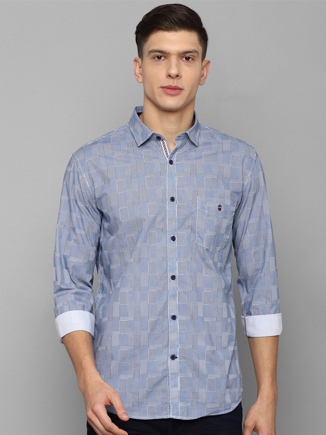 

Louis Philippe Sport Men Blue Slim Fit Checked Casual Shirt