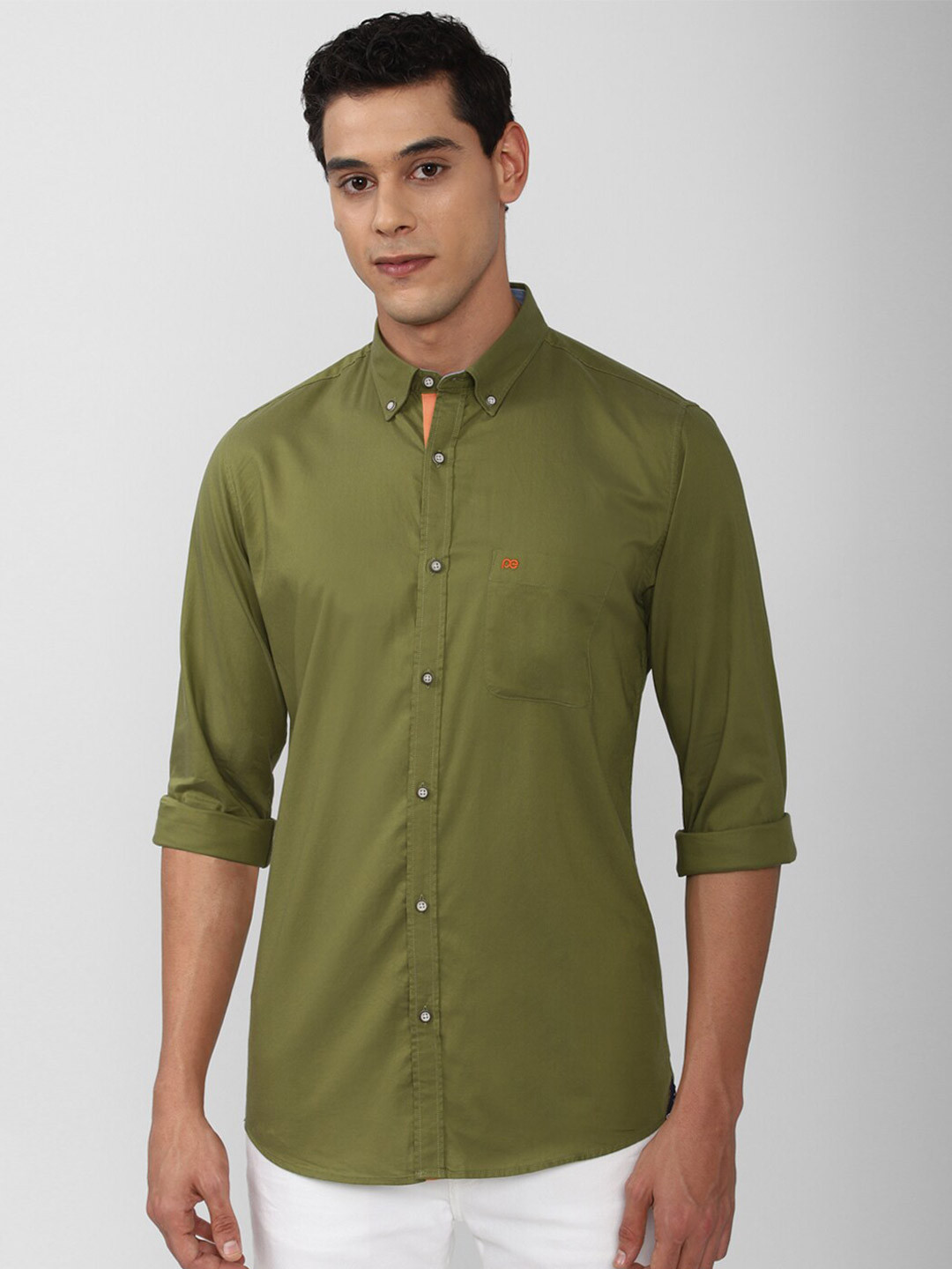 

Peter England Casuals Men Green Slim Fit Casual Shirt