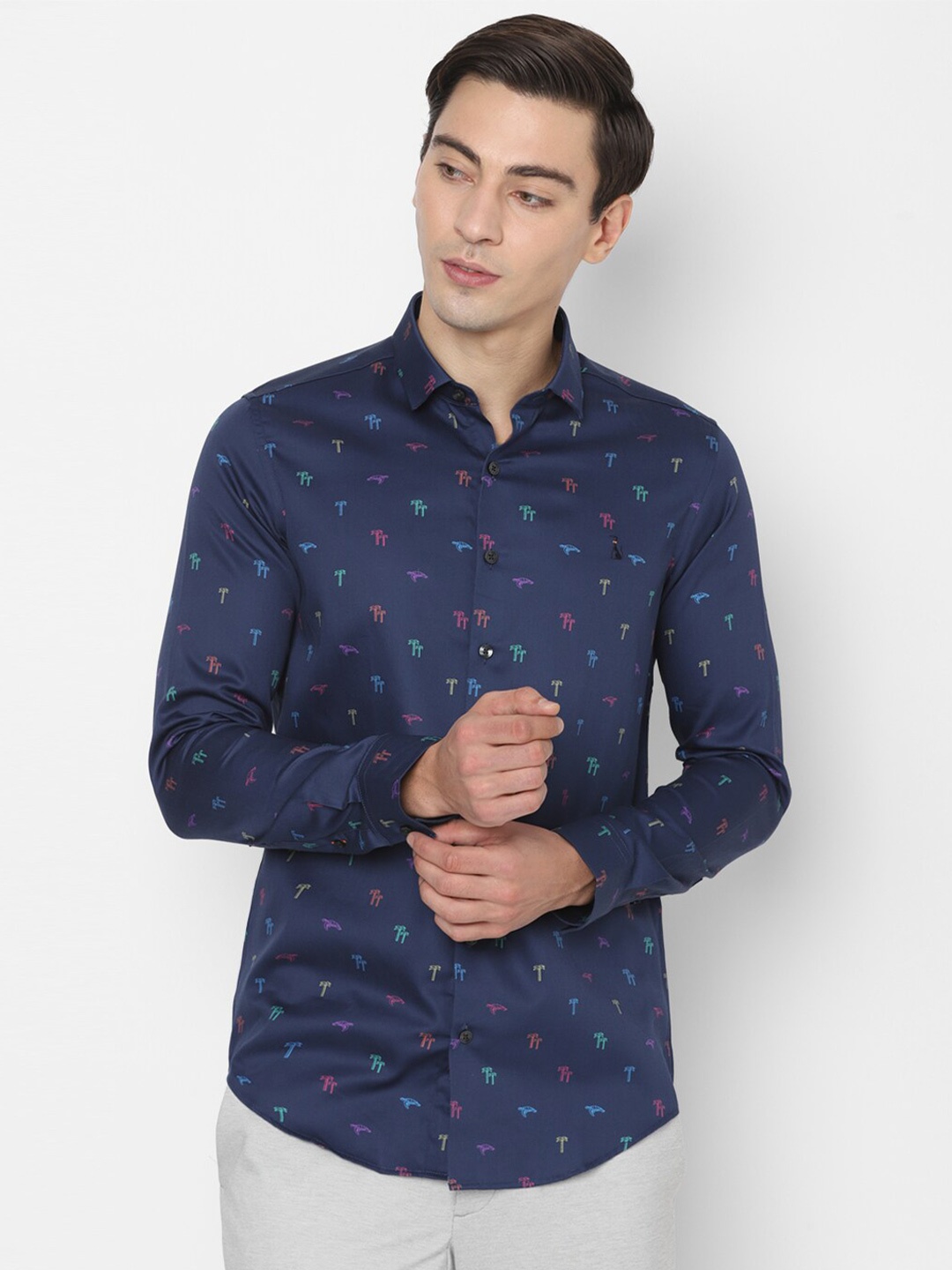 

SIMON CARTER LONDON Men Navy Blue Slim Fit Printed Pure Cotton Casual Shirt