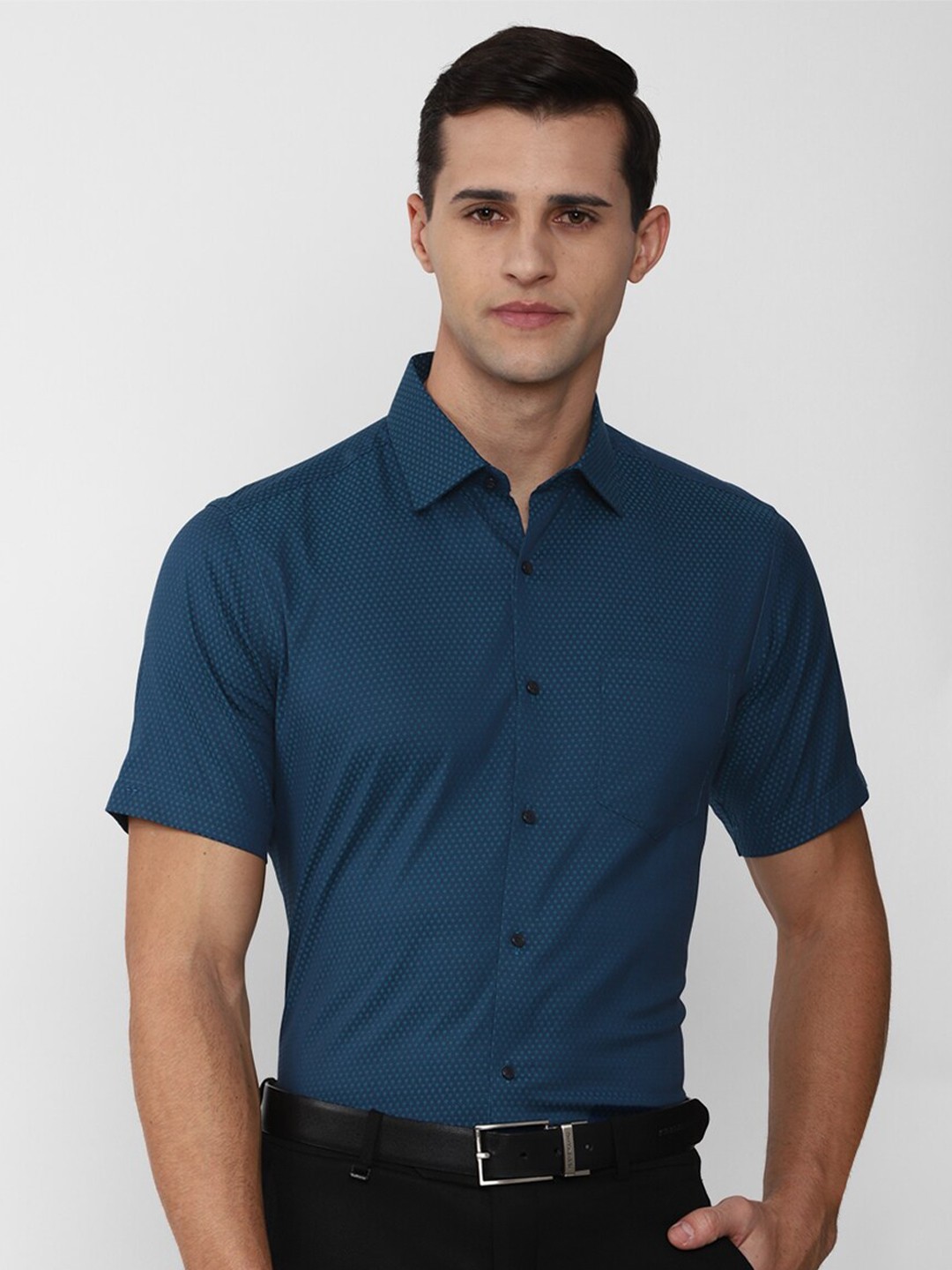 

Van Heusen Men Blue Printed Formal Shirt