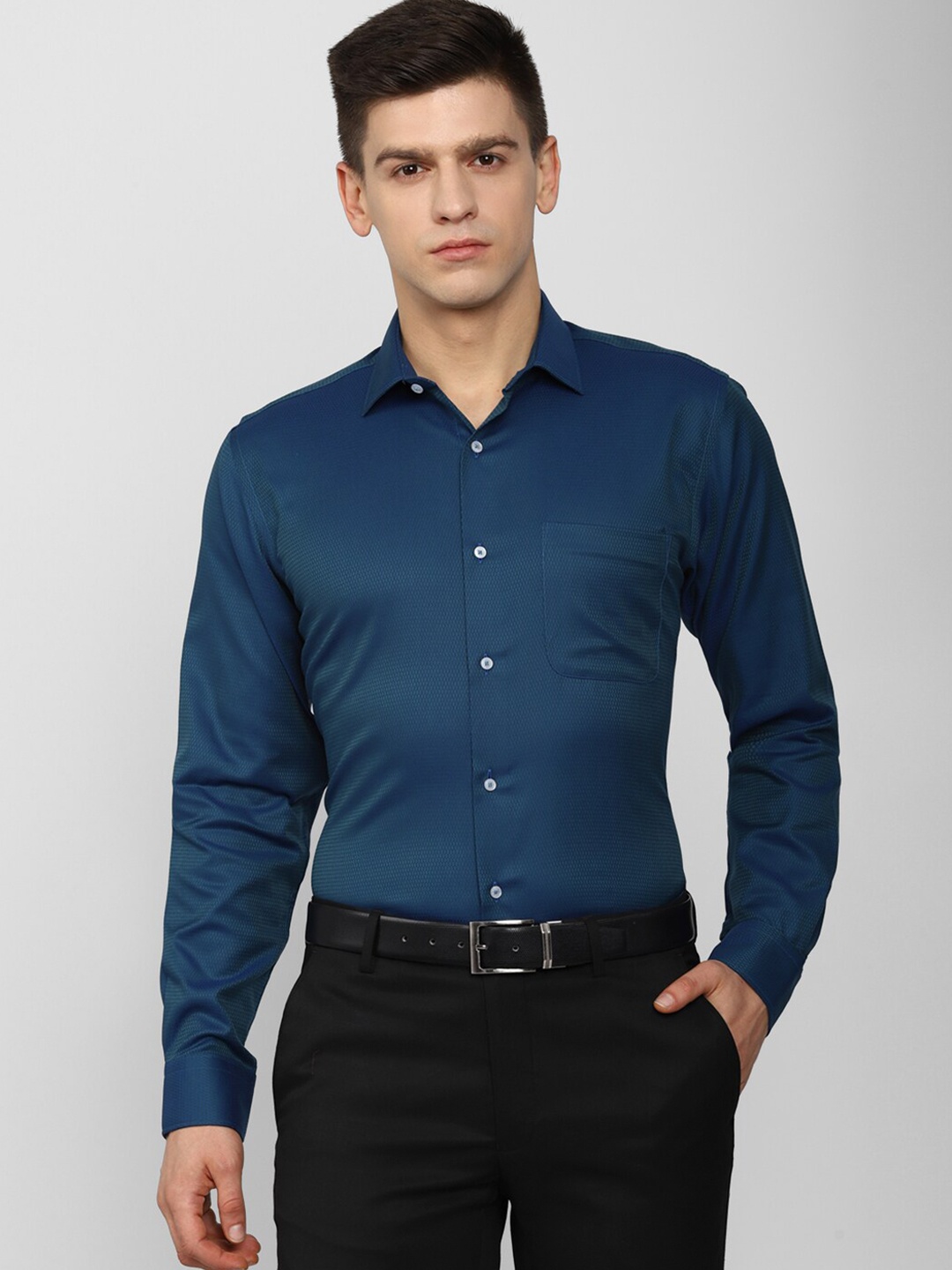 

Van Heusen Men Blue Formal Shirt